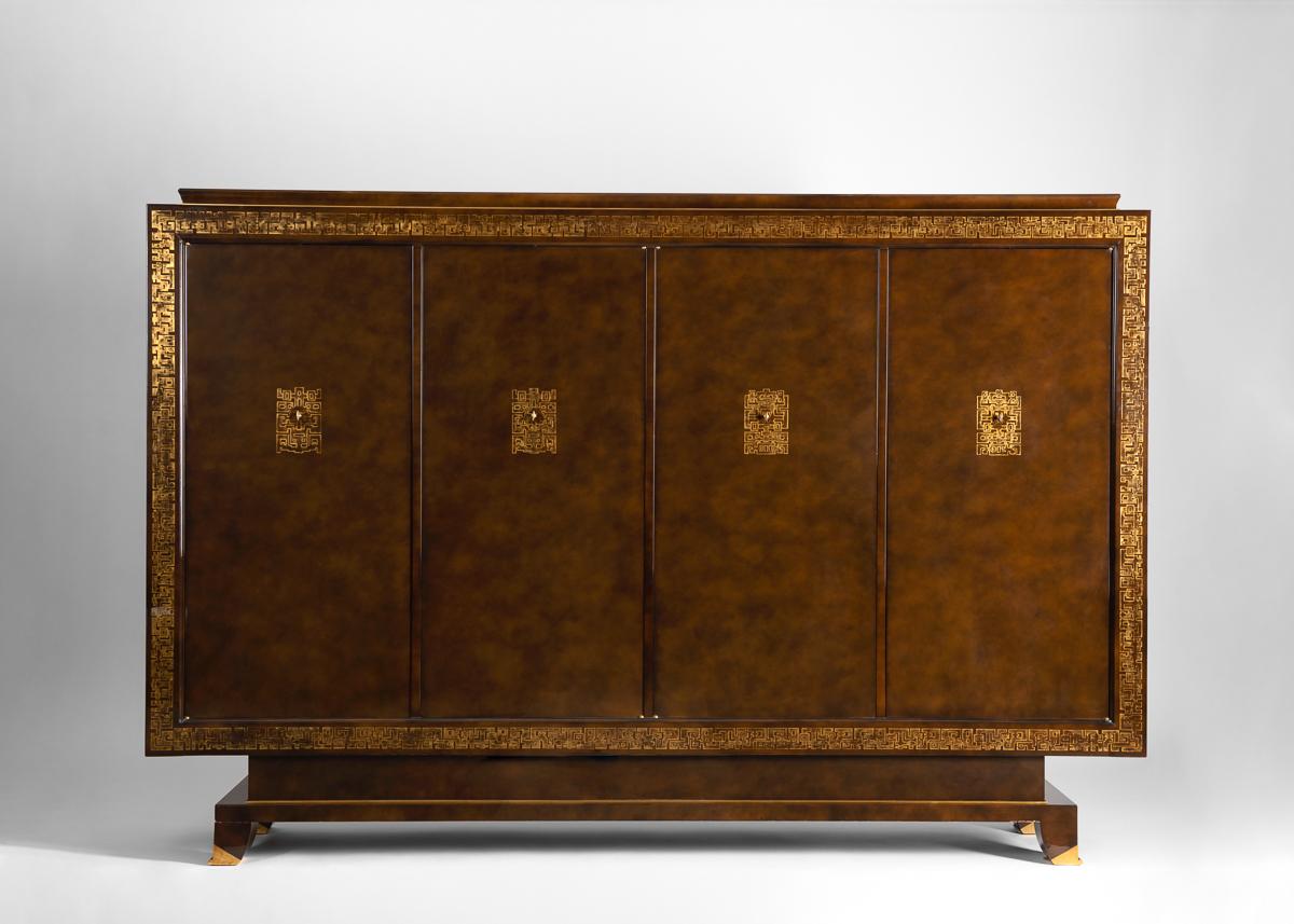 This cabinet was specifically designed for the living room of Mr. Frilet, one of Leleu’s most important clients. This cabinet is recorded in Maison Leleu’s Livre des Cre´ations under: 5457 Grand Meuble - Salon de Mr Frilet in 1961. It is also