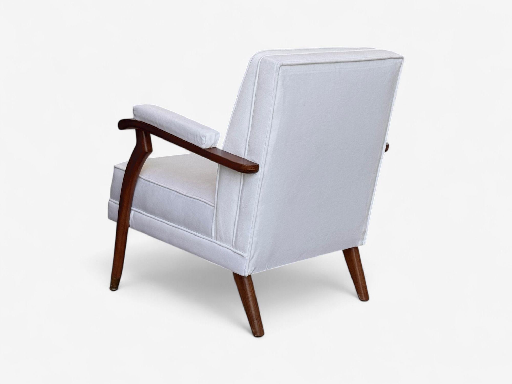 Estilo Maison Leleu, Moderno Francés, Mohair Blanco, Madera, Sillas de Salón, Años 70 en venta 6