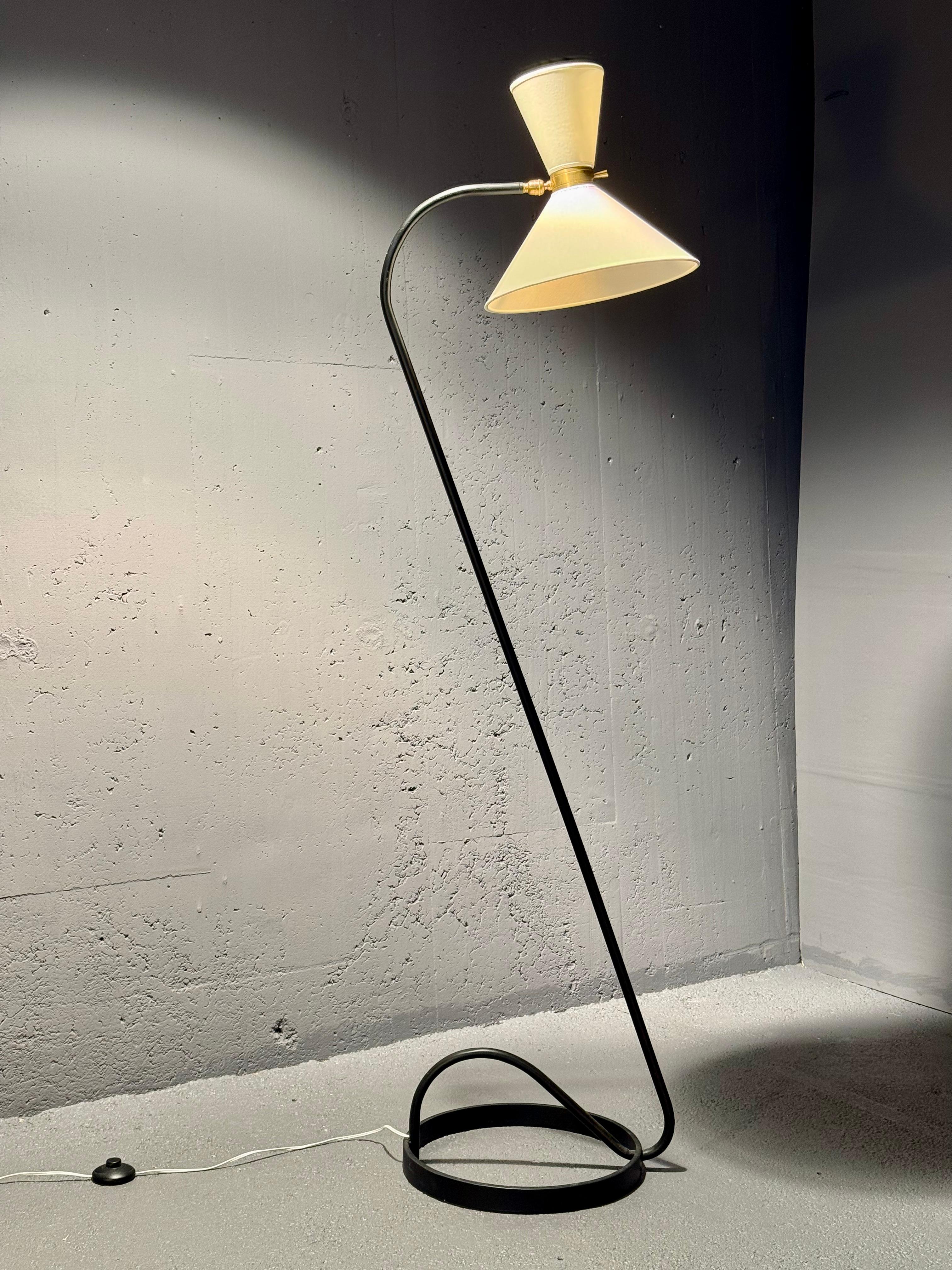 Metallo Lampada da terra Maison Lunel in vendita