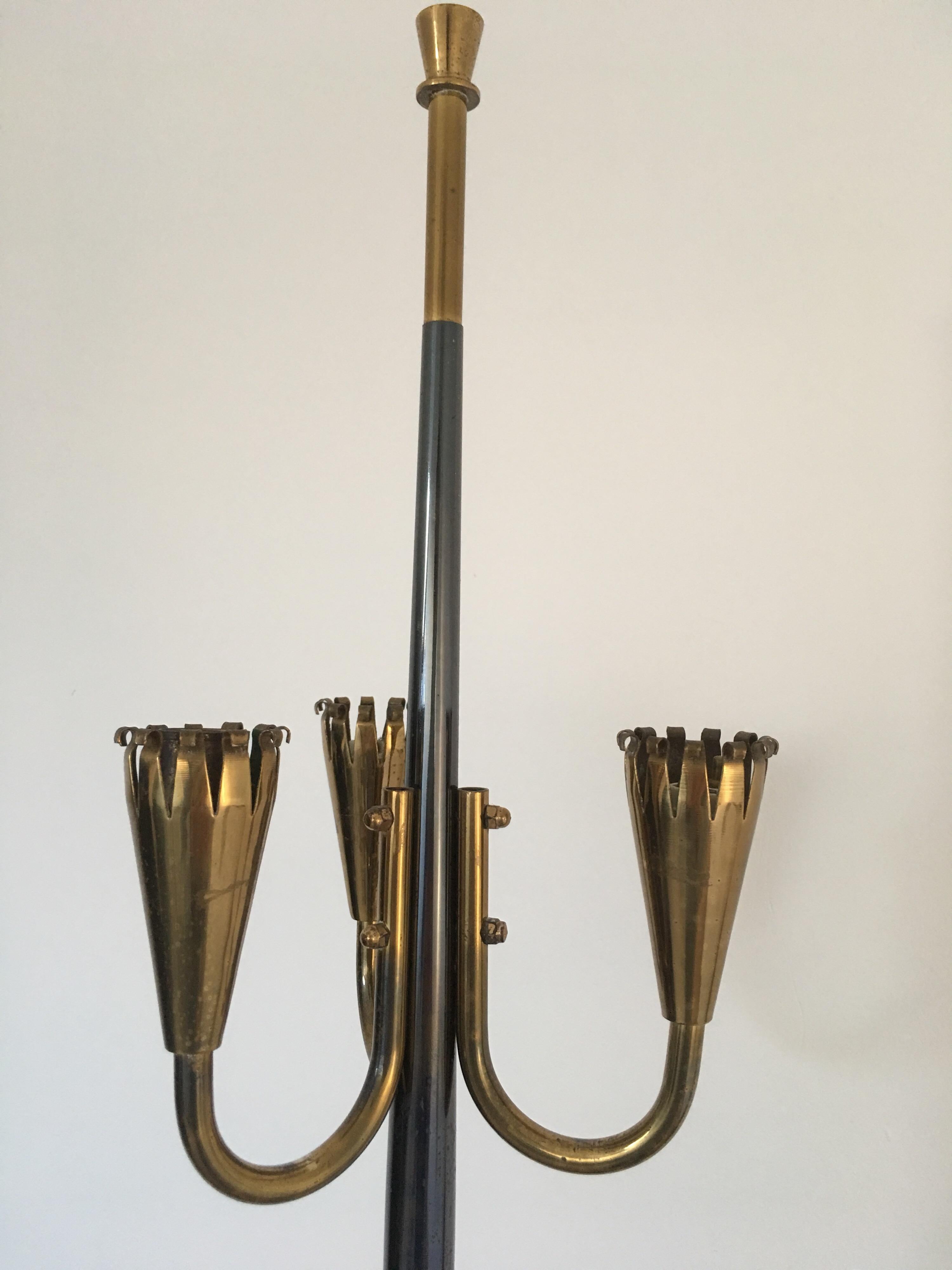 Maison Lunel Gun Metal and Gilt Bronze Patinas Metal Floor Lamp, French, 1950s In Good Condition For Sale In Aix En Provence, FR