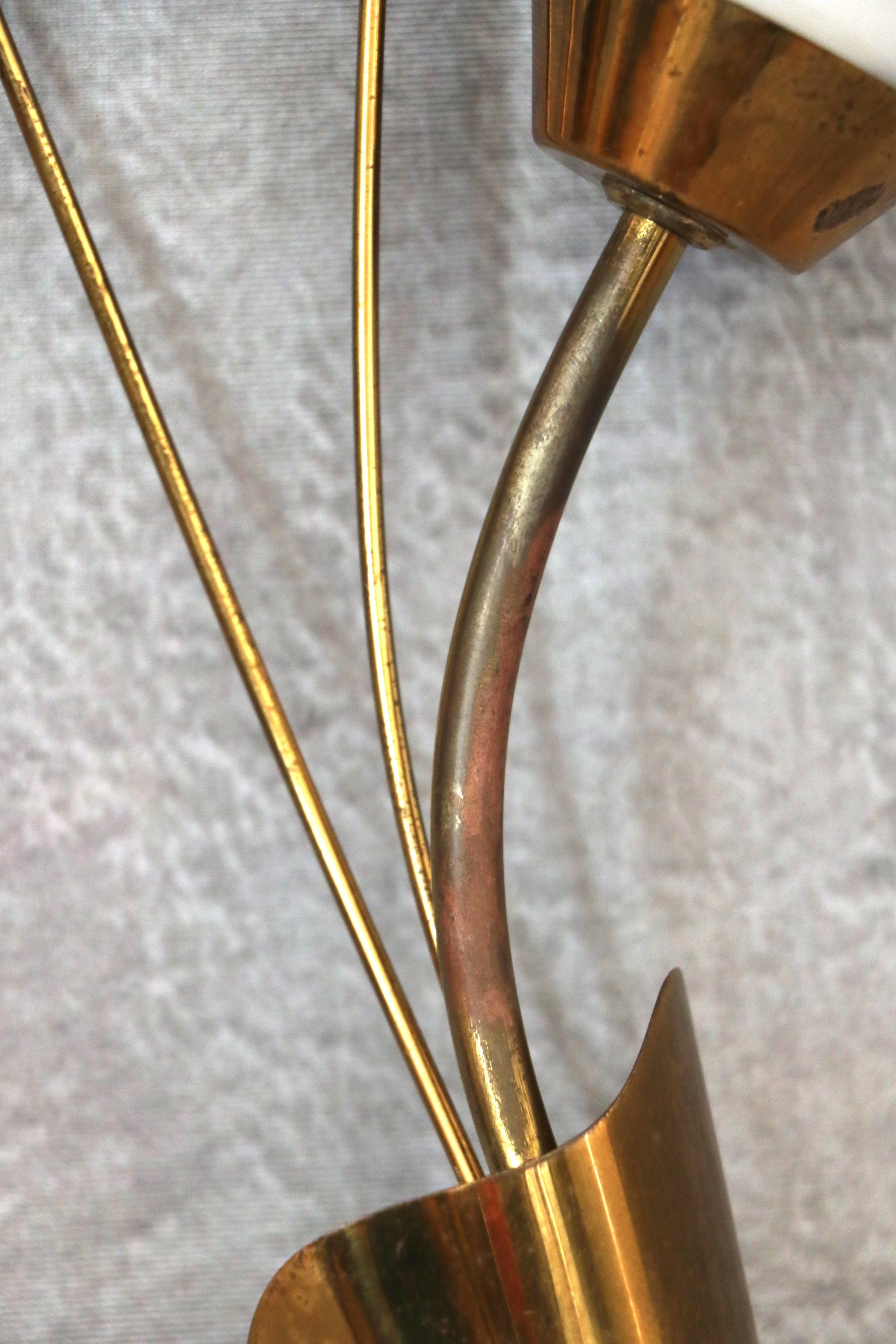Maison Lunel - Pair of Mid-Century Modern Brass Wall lights - 1950s France For Sale 7