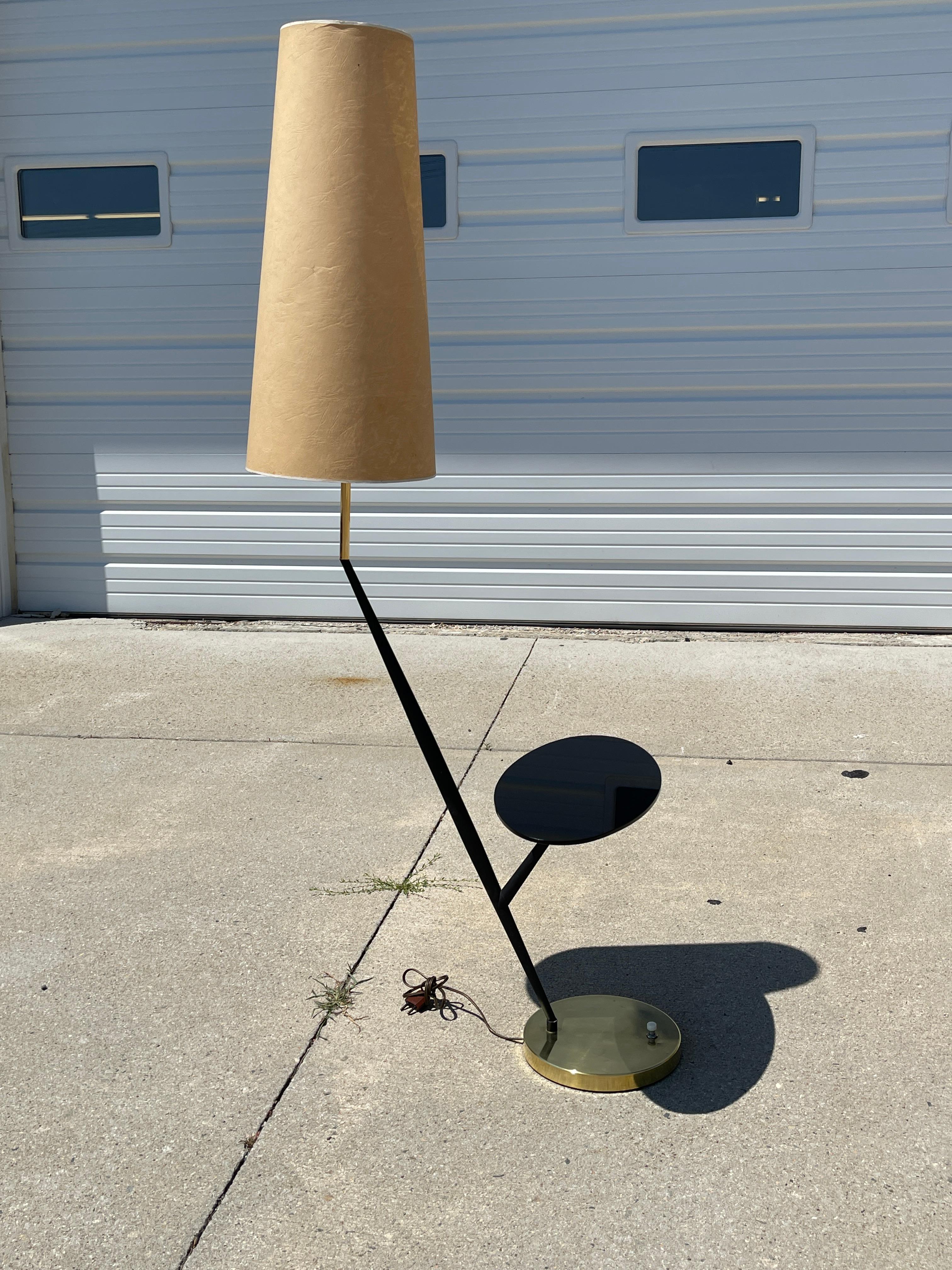 Maison Lunel Rakish Floor Lamp with Oval Table 5