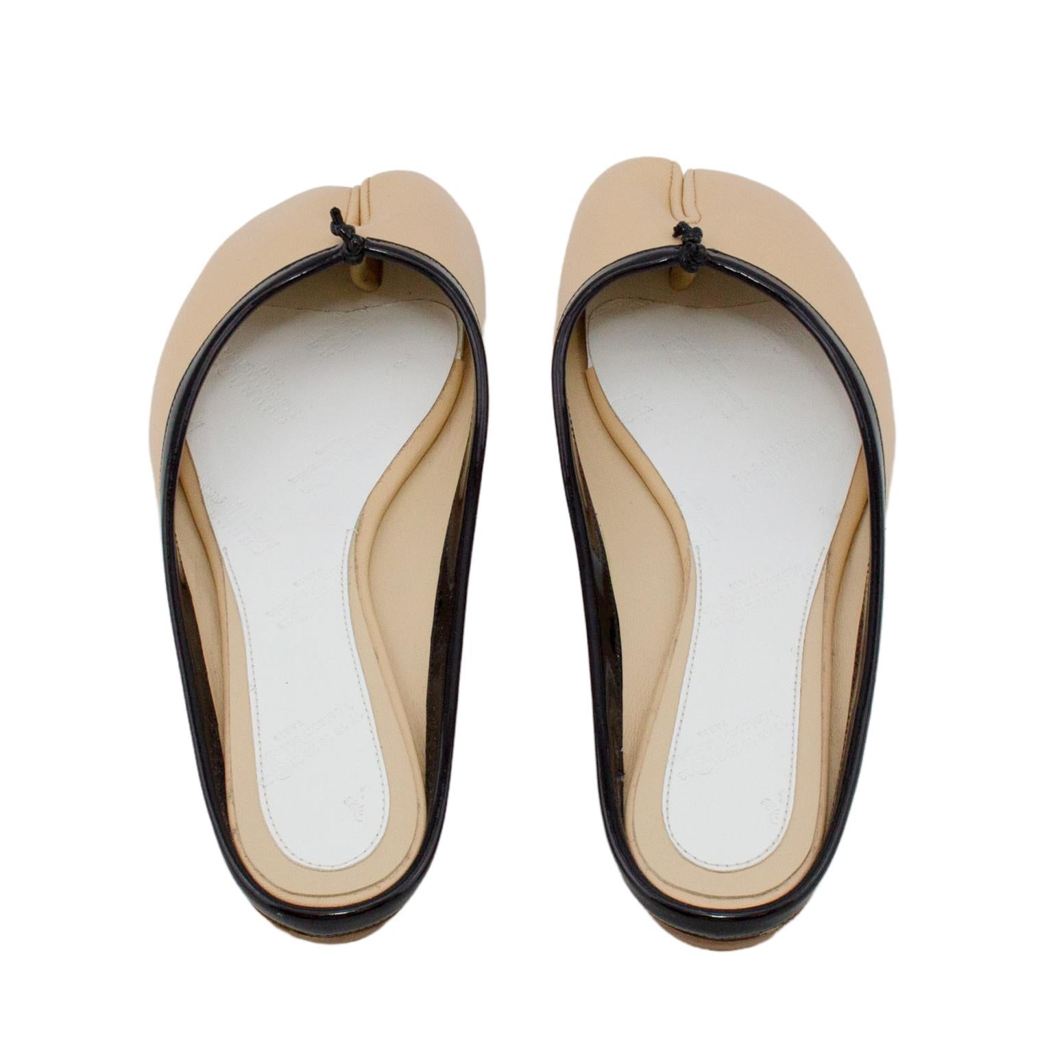 Maison Margeila Beige Leather Slides with Black Patent Leather Trim For ...
