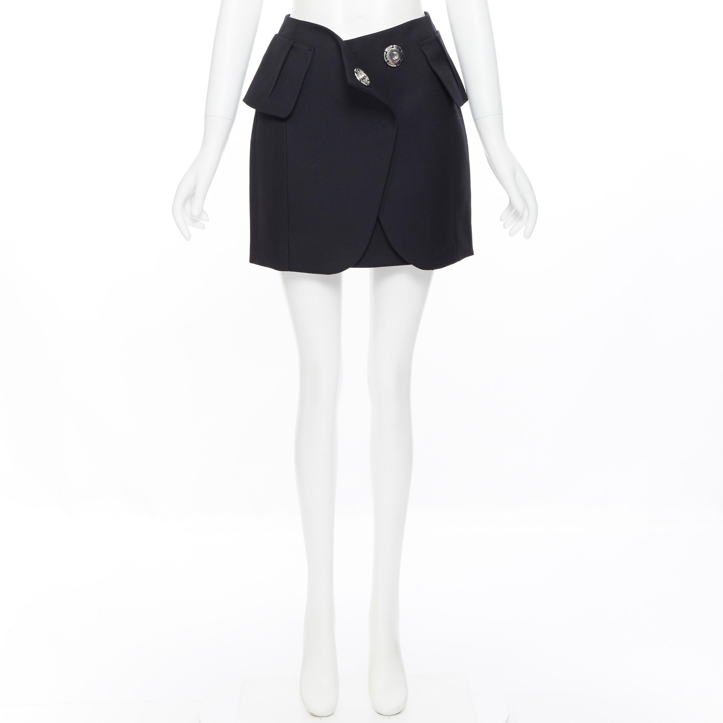 Black MAISON MARGIELA 2003 virgin wool blend large snap button mini skirt IT38 XS For Sale