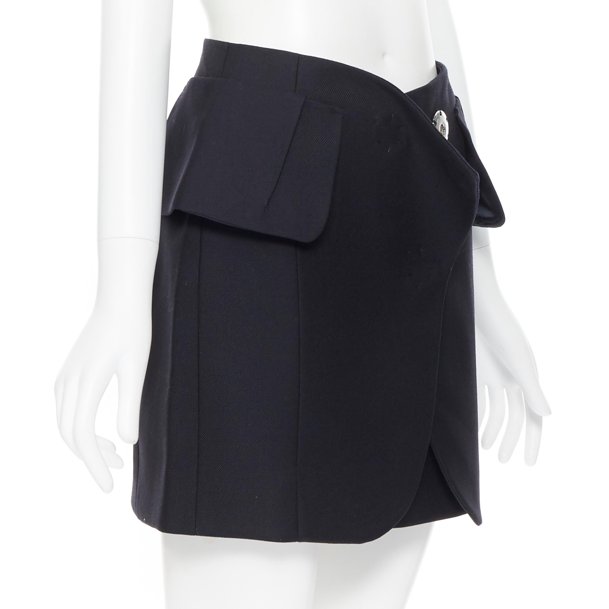 MAISON MARGIELA 2003 virgin wool blend large snap button mini skirt IT38 XS In Excellent Condition For Sale In Hong Kong, NT