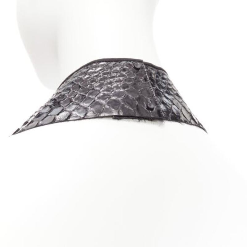 MAISON MARGIELA 2011 black scaled leather bib collar One Size 2
