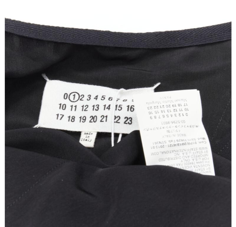 MAISON MARGIELA 2013 vestido capa asimétrica de poliéster negro con cuello en V IT40 S en venta 4