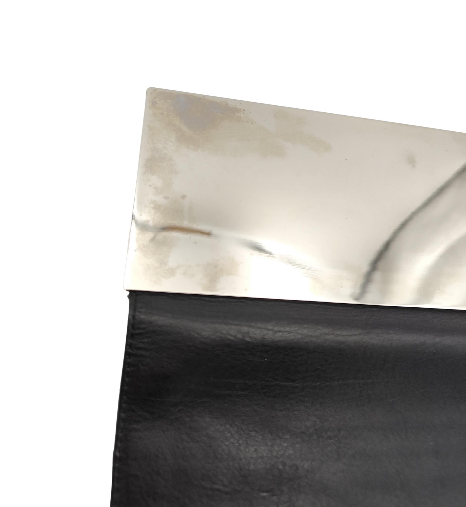Maison Margiela pochette in pelle nera a specchio in vendita 6