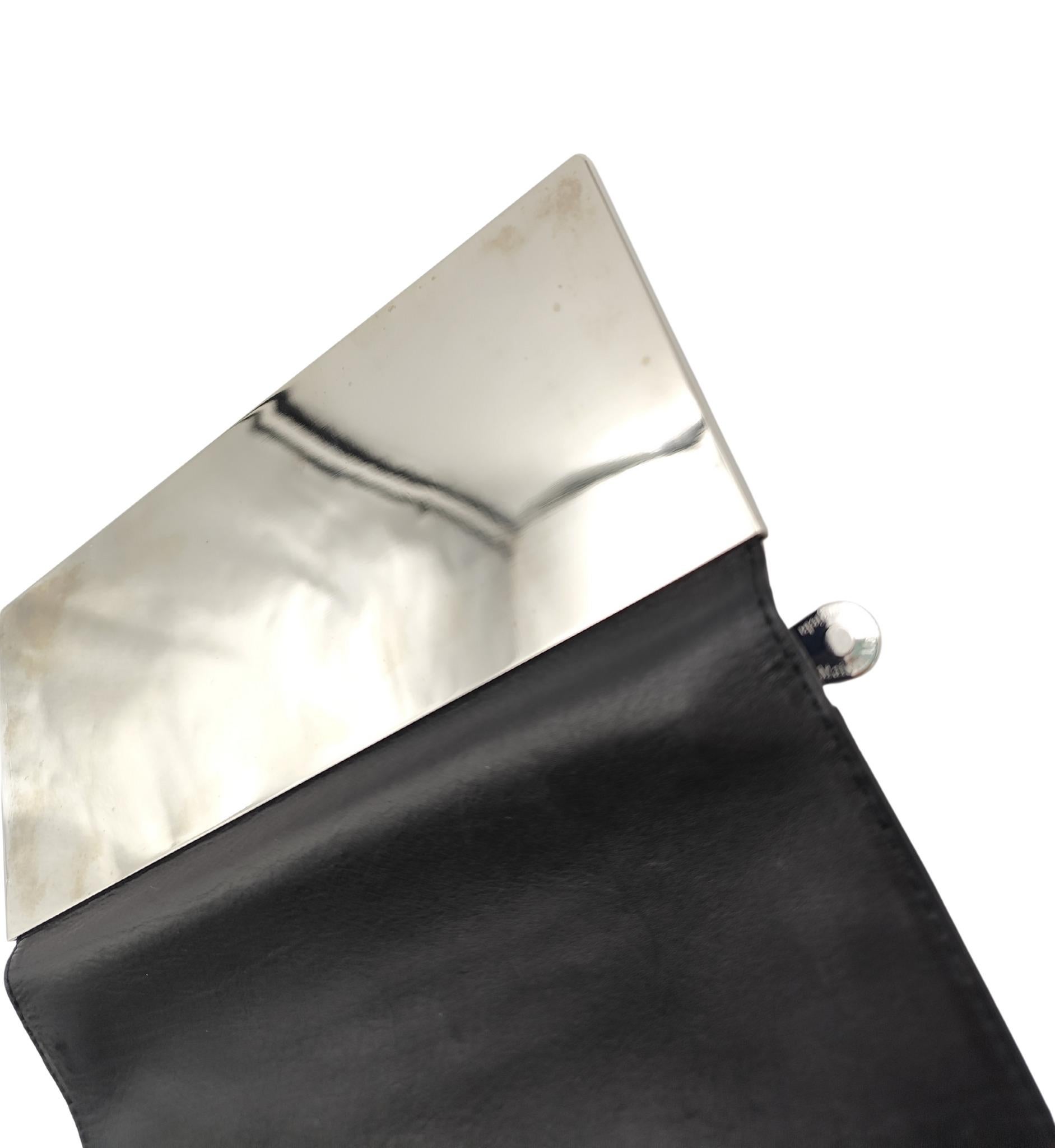 Maison Margiela pochette in pelle nera a specchio in vendita 7