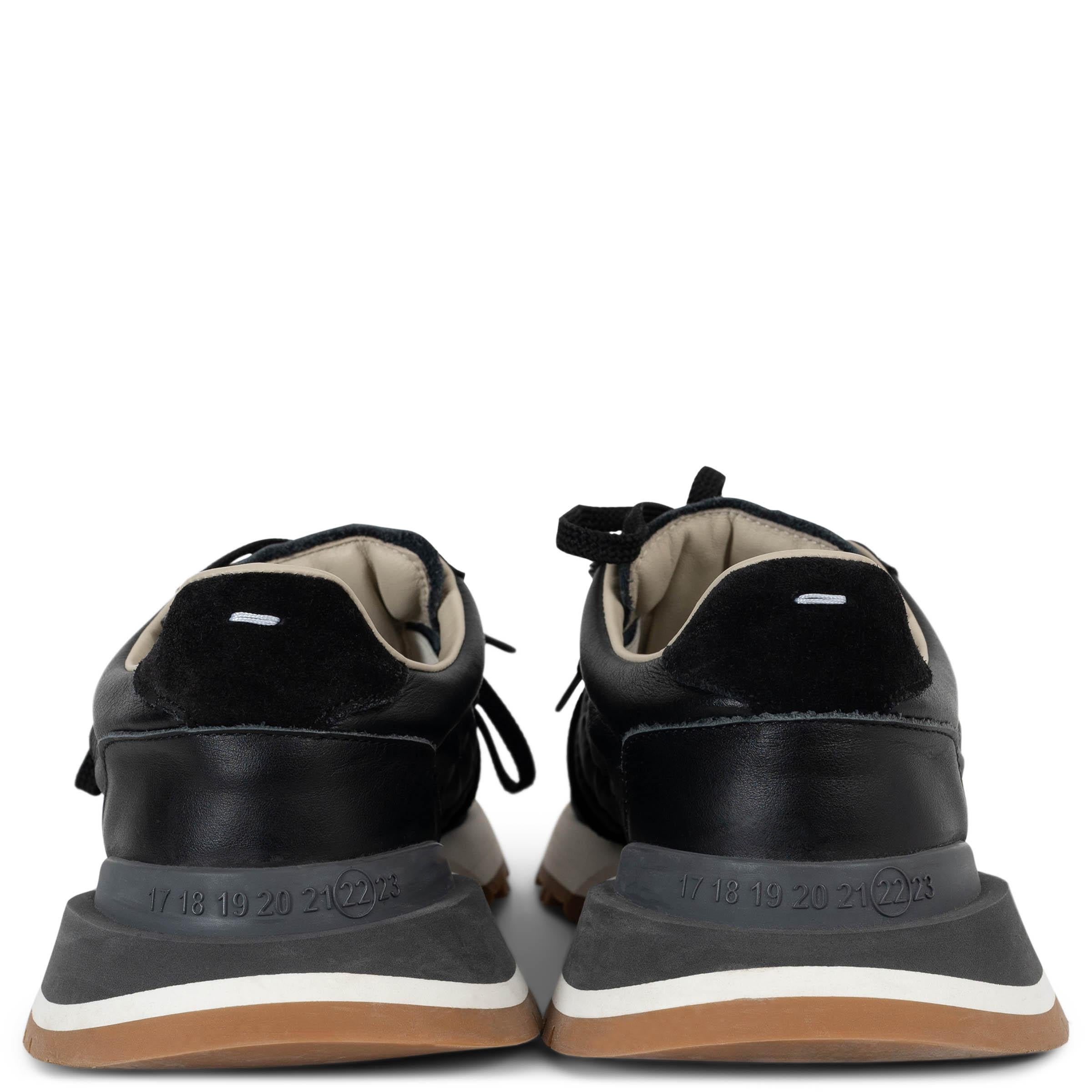 MAISON MARGIELA black nylon 50-50 LOW TOP Sneakers Shoes 38 In Excellent Condition For Sale In Zürich, CH