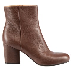 Botas de punta redonda de piel marrón Maison Margiela Talla IT 40