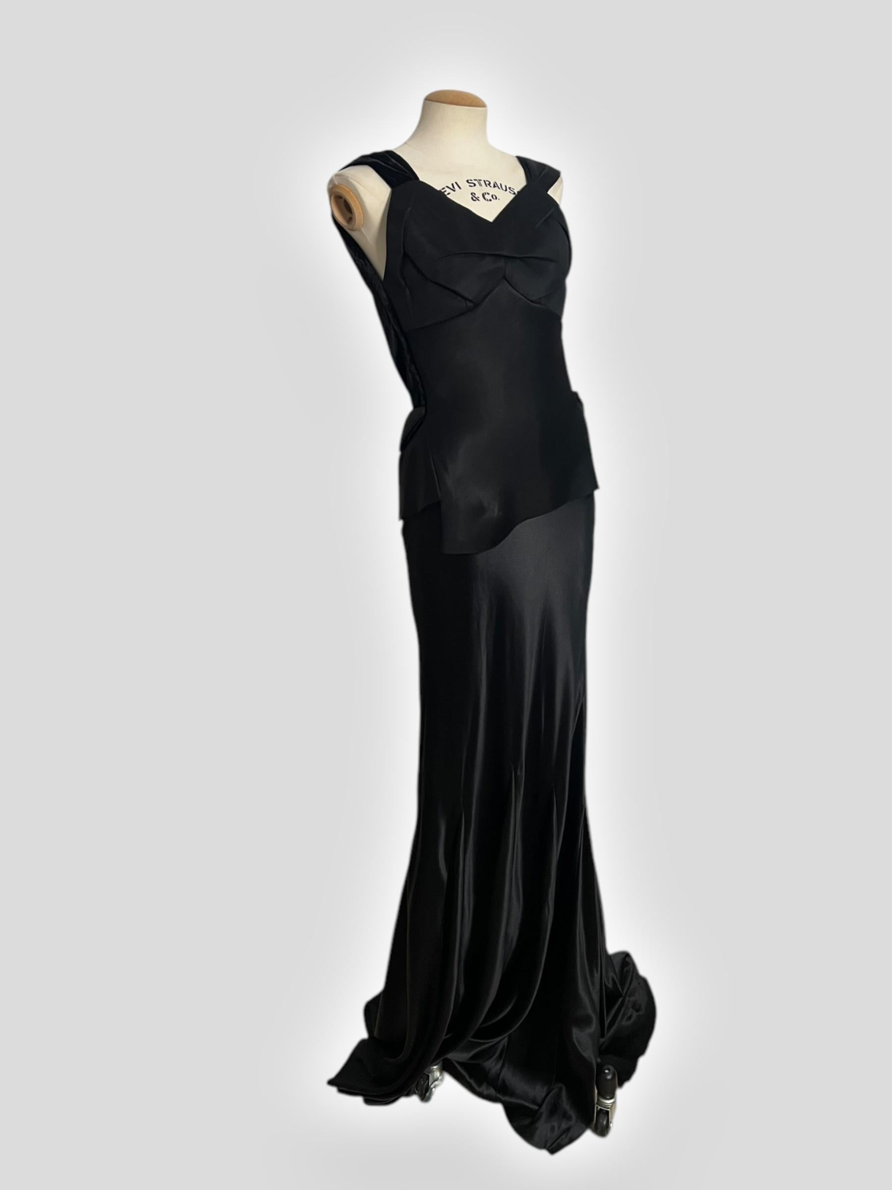 Maison Margiela by John Galliano Bata Bies Orquídea Negra (2015) 1