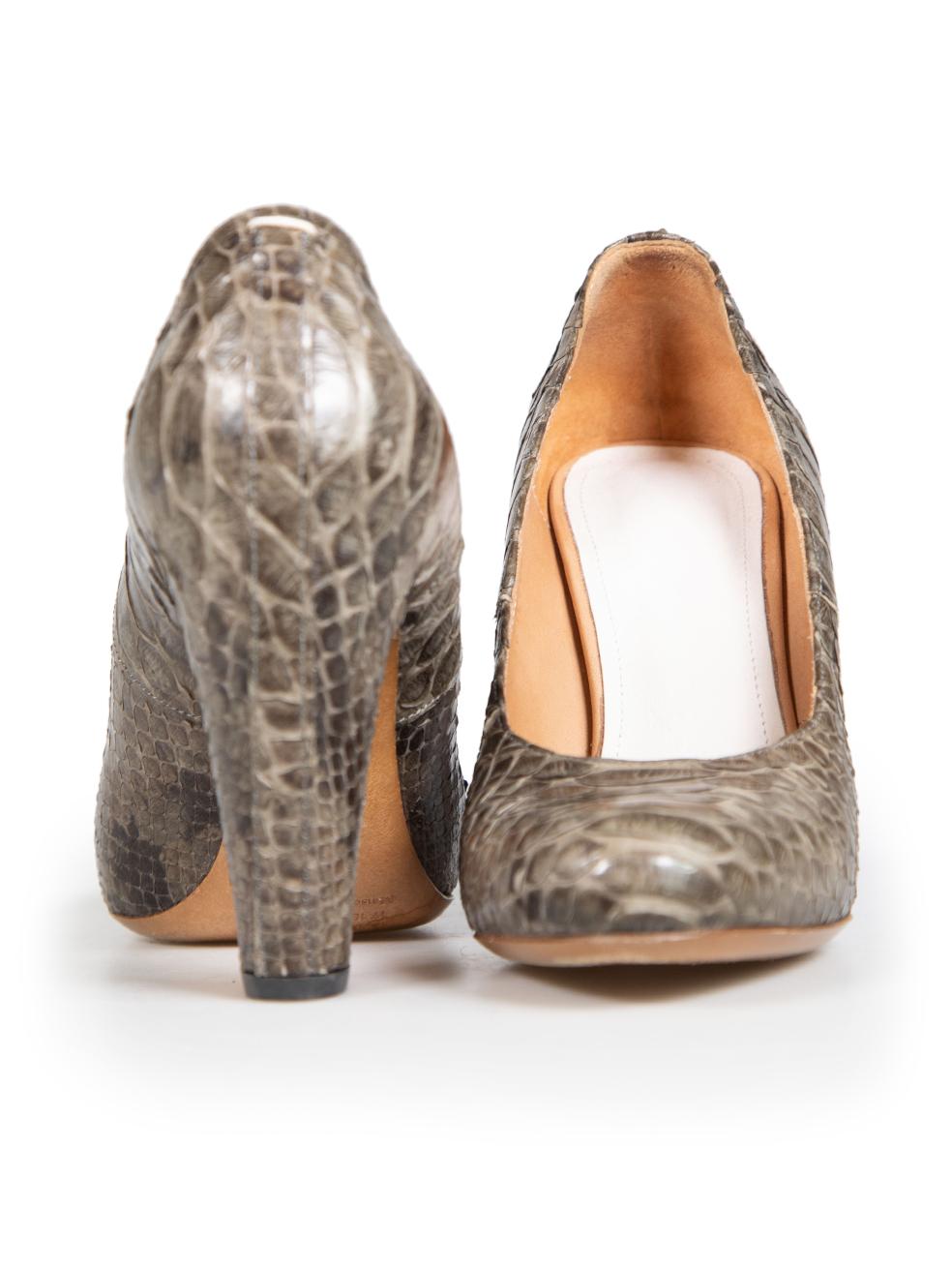 Marron Maison Margiela escarpins gris à motif python taille IT 35 en vente