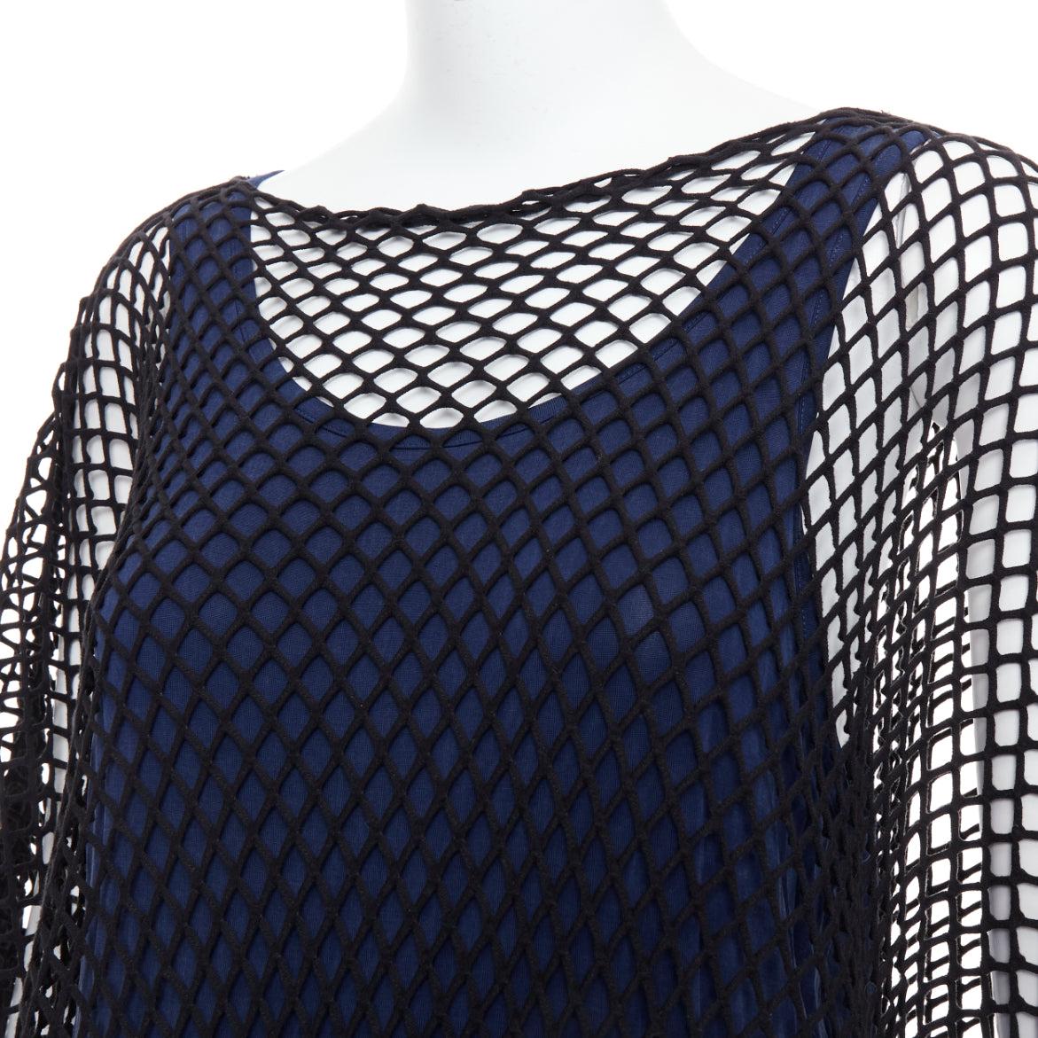 MAISON MARGIELA MM6 haut débardeur superposé en maille noire et bleu cupro mélangé S
Référence : VAEC/A00001
Marque : Maison Maison Margiela
Collectional : MM6
Matière : Cupro, Mélange
Couleur : Marine, Noir
Motif : Solide
Fermeture :