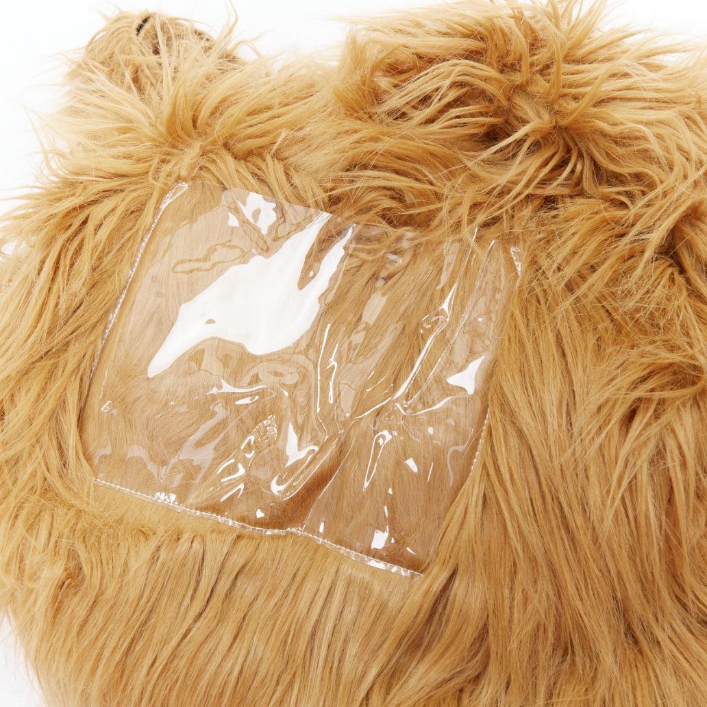 Maison Maison Margiela MM6 Maison Margiela MM6 sac fourre-tout en fausse fourrure brune à pochettes en PVC en vente 1