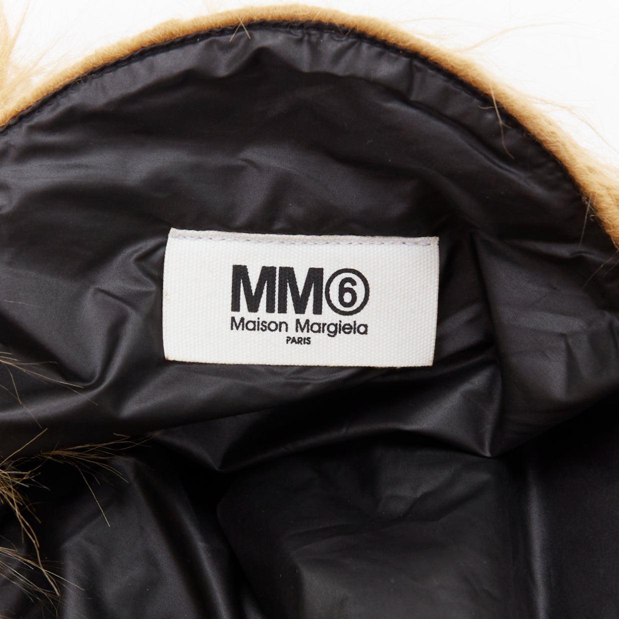 Maison Maison Margiela MM6 Maison Margiela MM6 sac fourre-tout en fausse fourrure brune à pochettes en PVC en vente 3