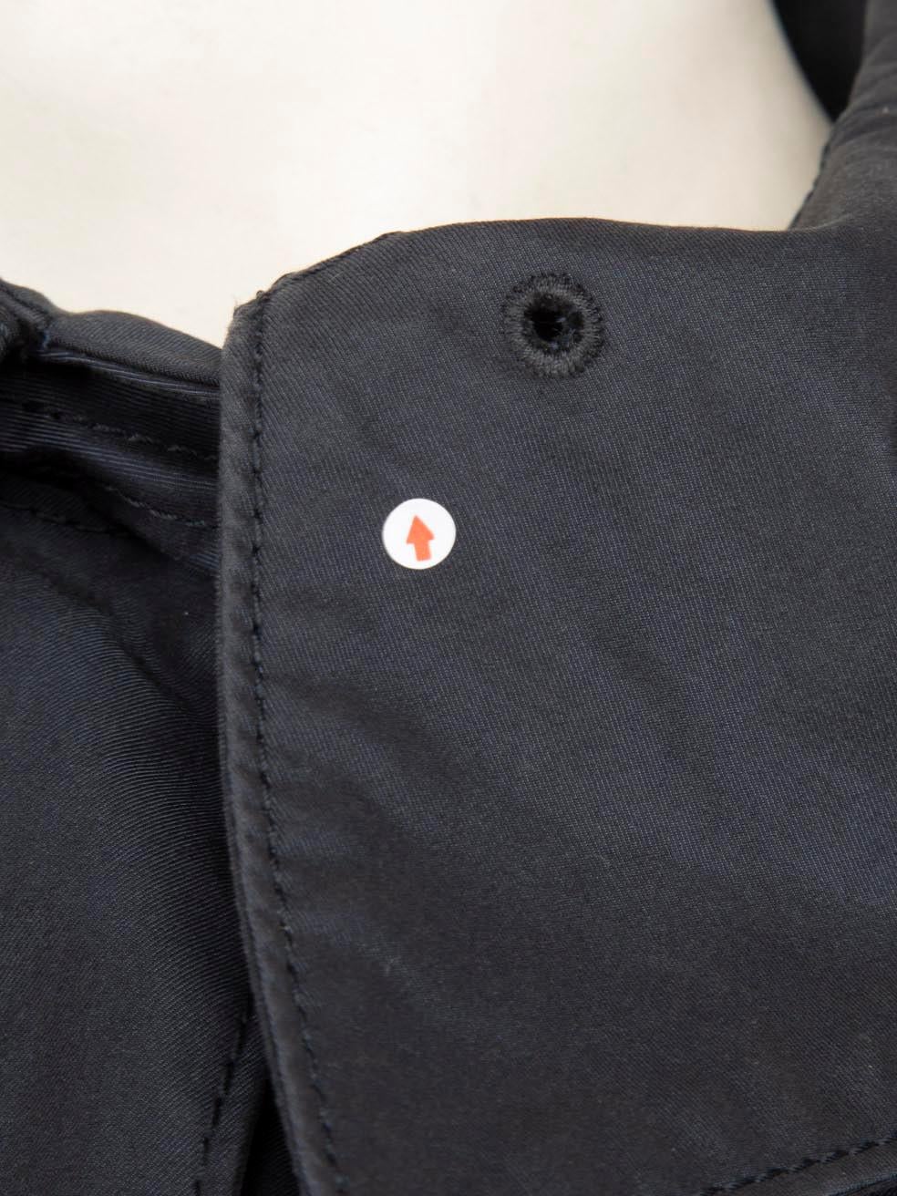 Maison Margiela Cappotto Trench Navy con dettaglio gancio taglia S in vendita 2