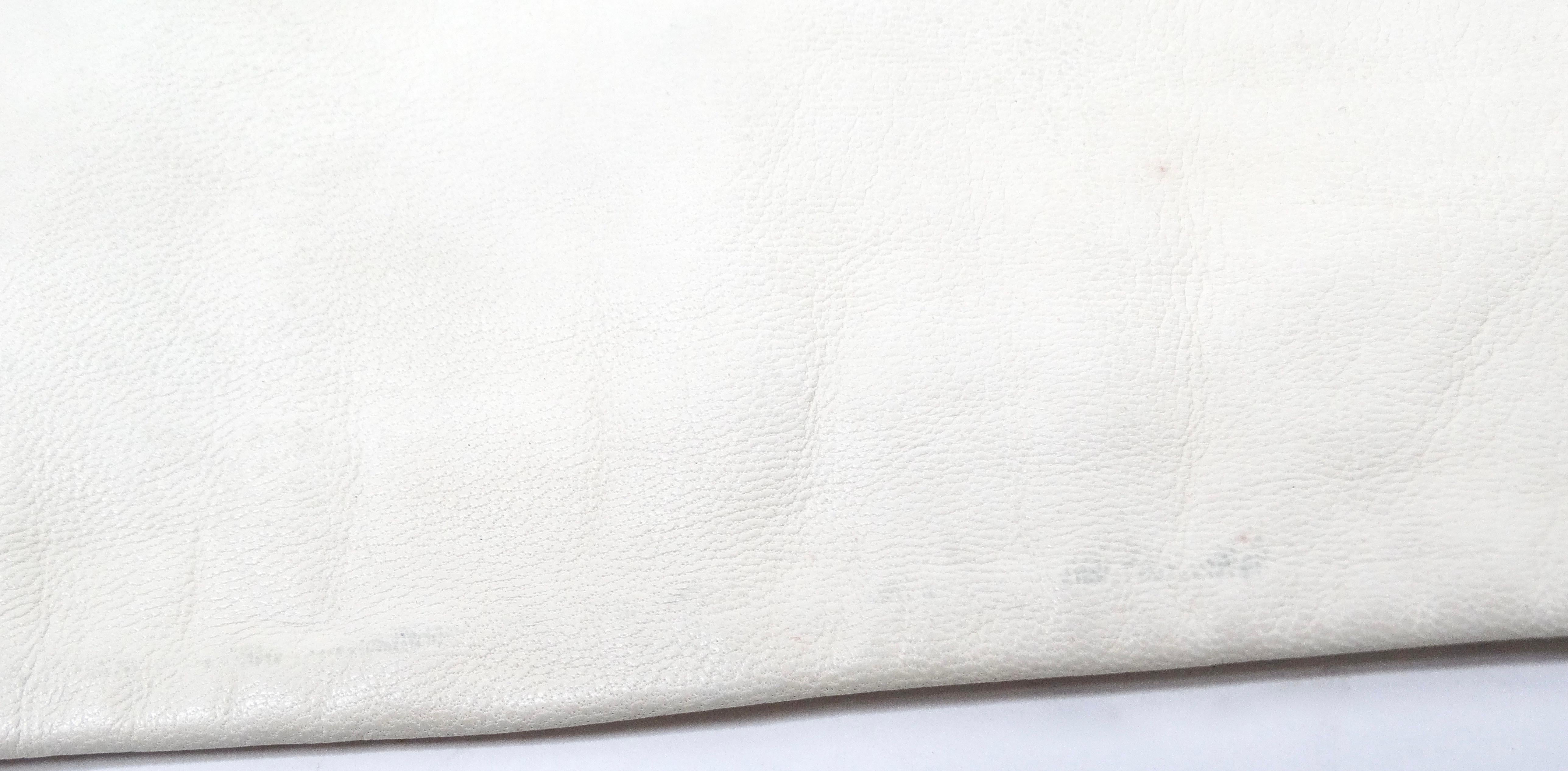 Women's Maison Margiela Off White Long Leather Glove With Chain Detail For Sale