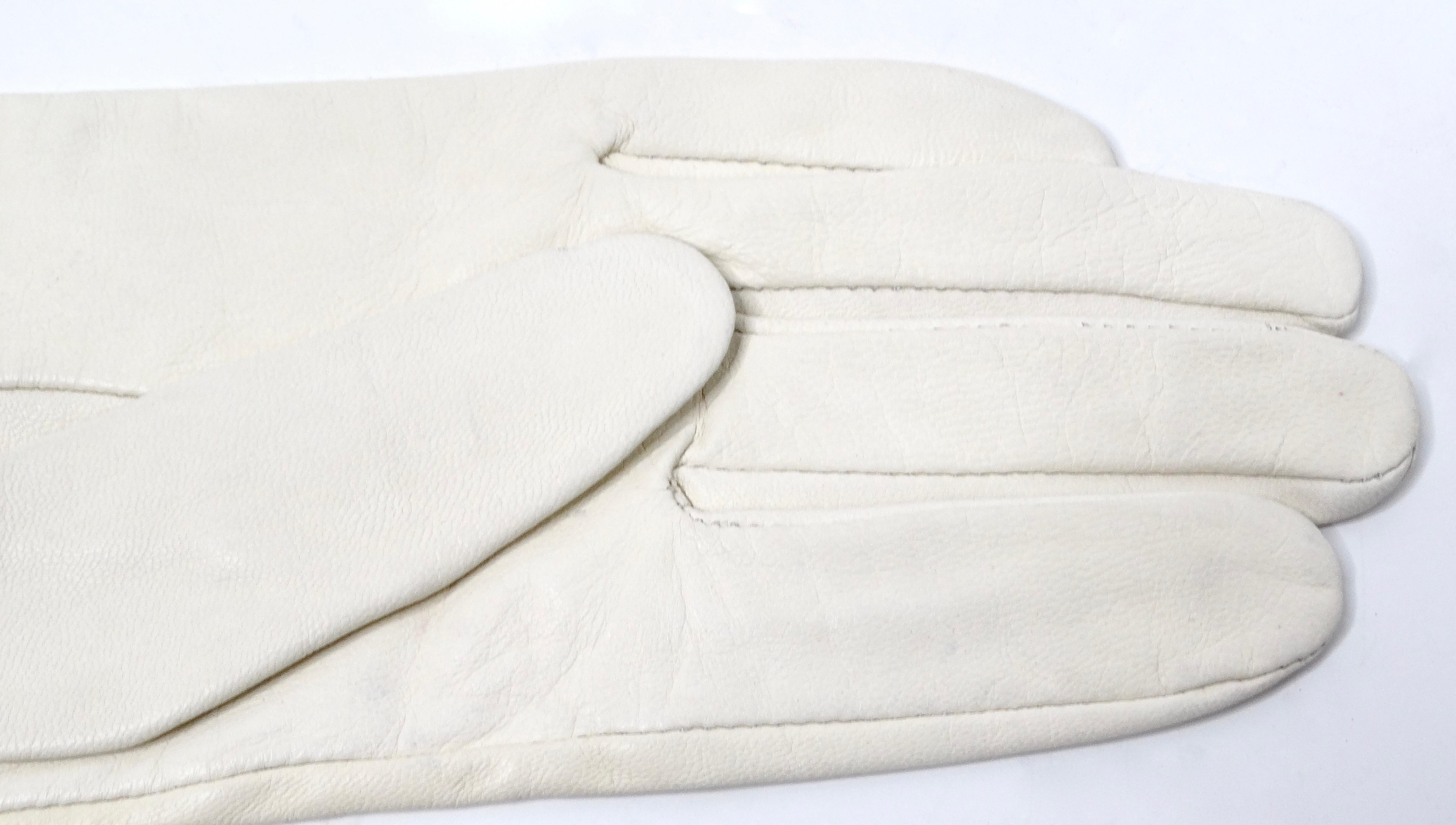 Maison Margiela Off White Long Leather Glove With Chain Detail For Sale 2