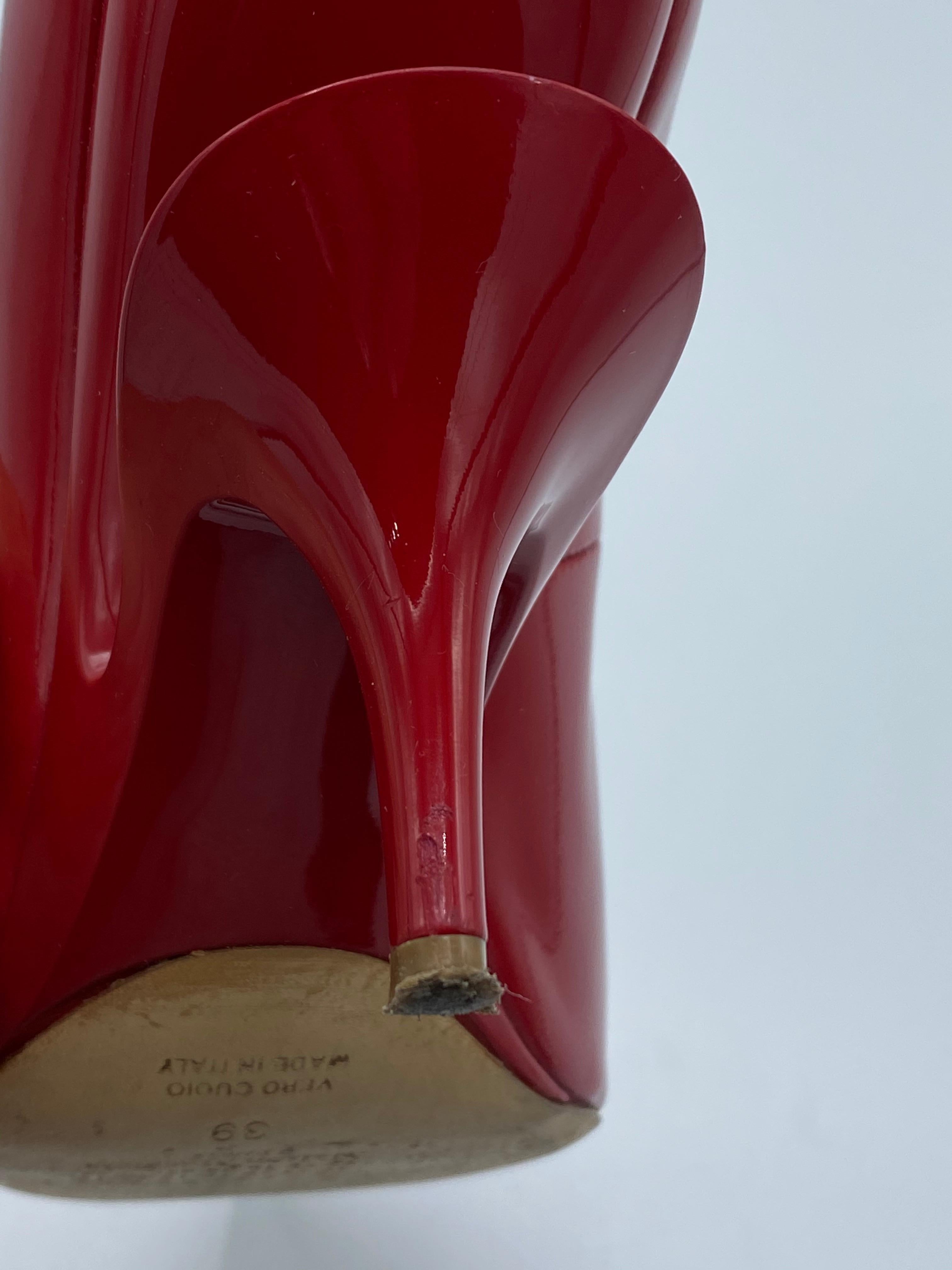 Maison Margiela Red Patent Leather Pump Heels Size 38 For Sale 11