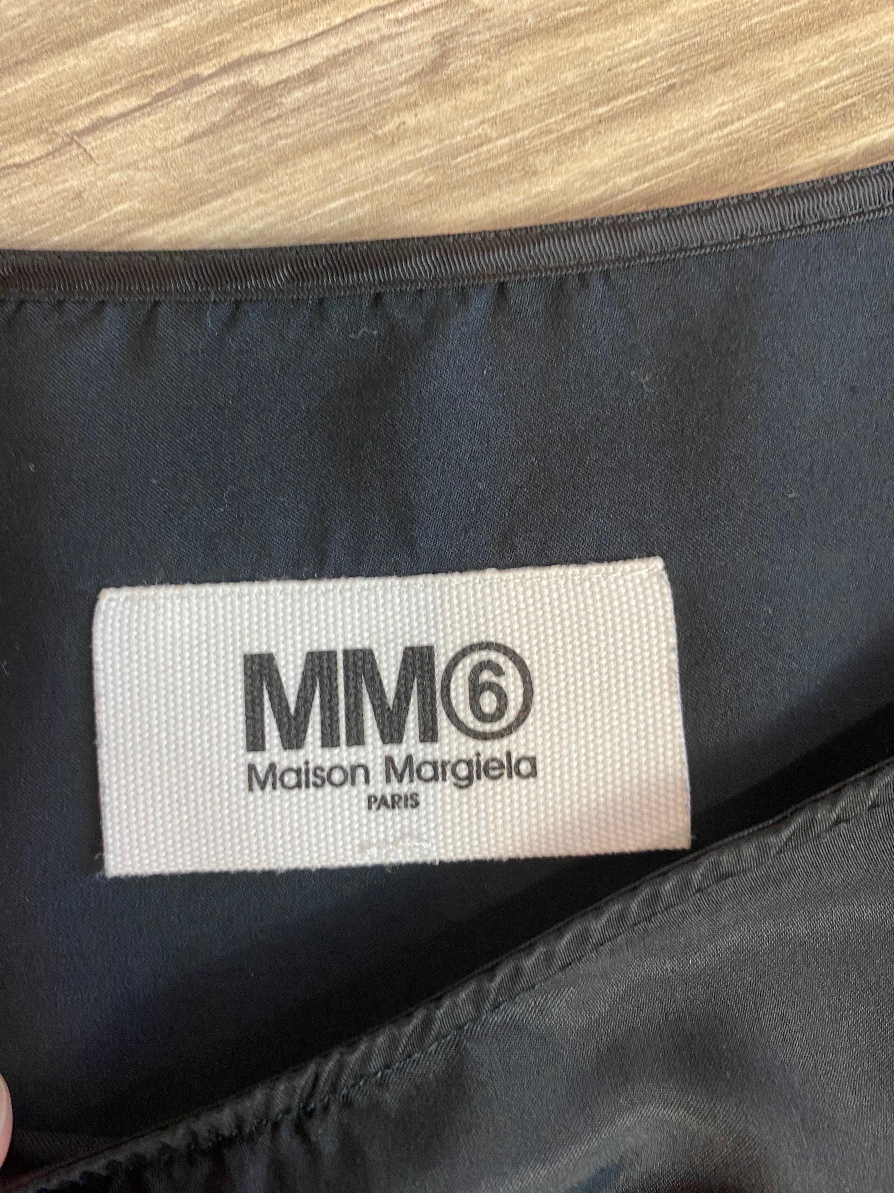 Kurzes schwarzes Kleid von Maison Margiela im Angebot 2