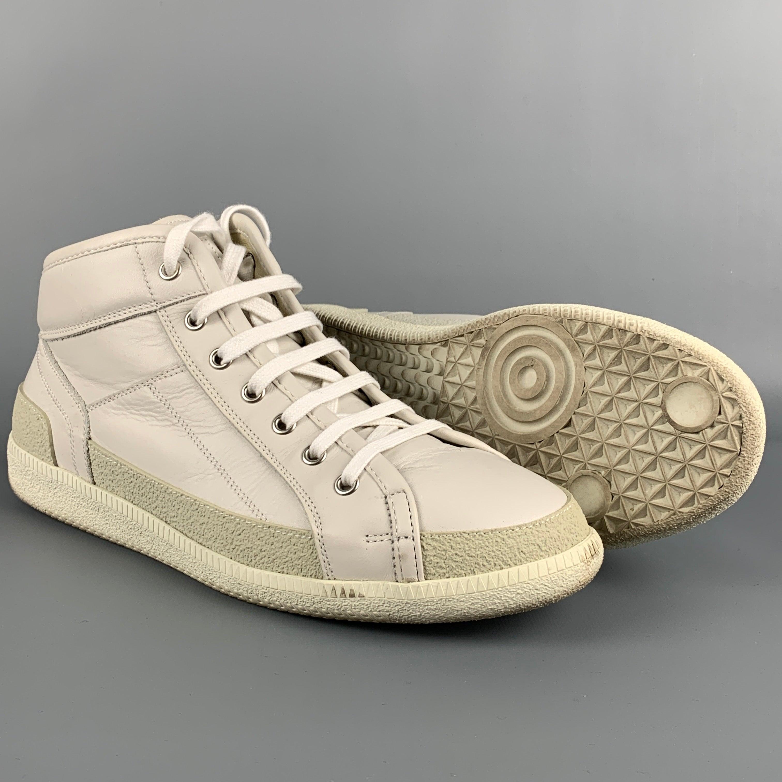MAISON MARGIELA Size 9 White Leather High Top Sneakers In Good Condition In San Francisco, CA