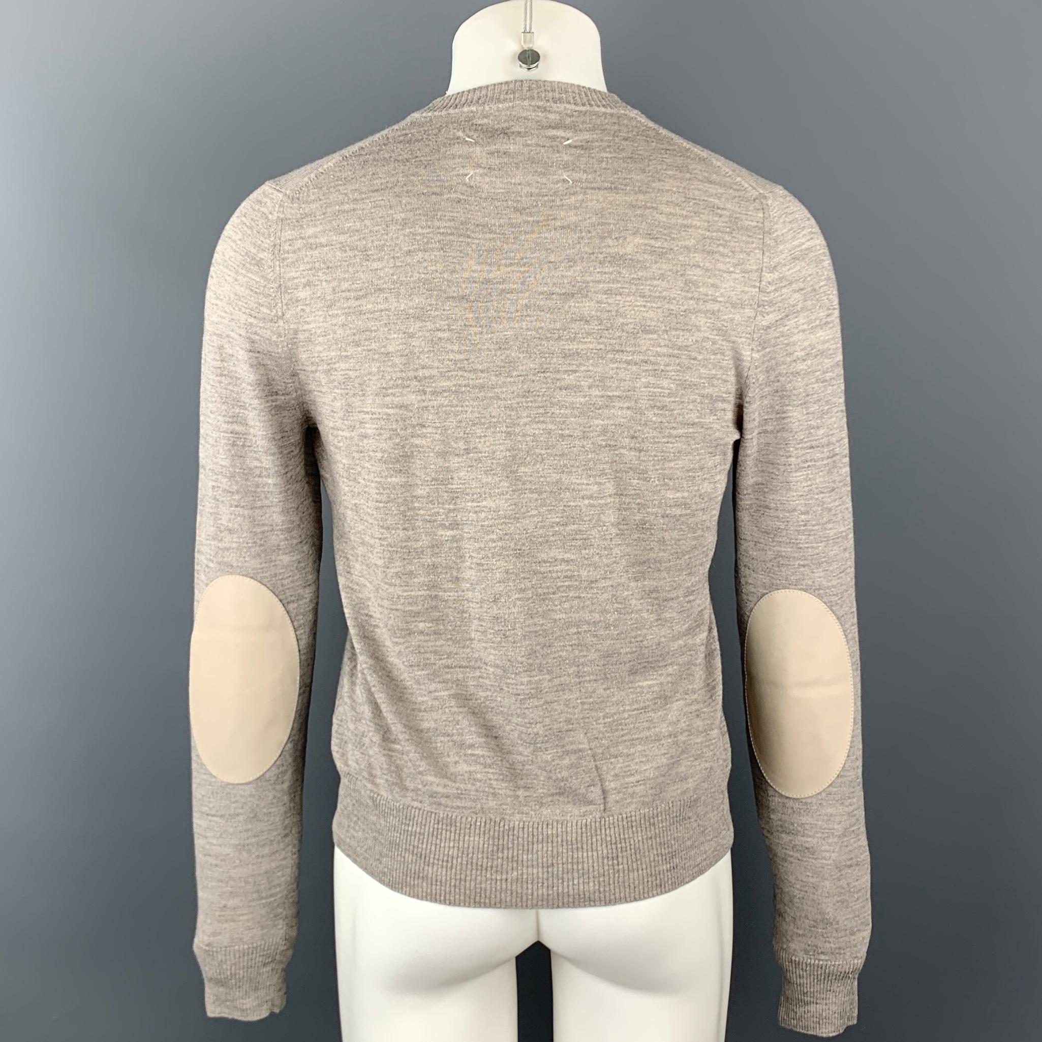MAISON MARGIELA Size S Gray Solid Cotton Blend V-Neck Pullover In Excellent Condition In San Francisco, CA