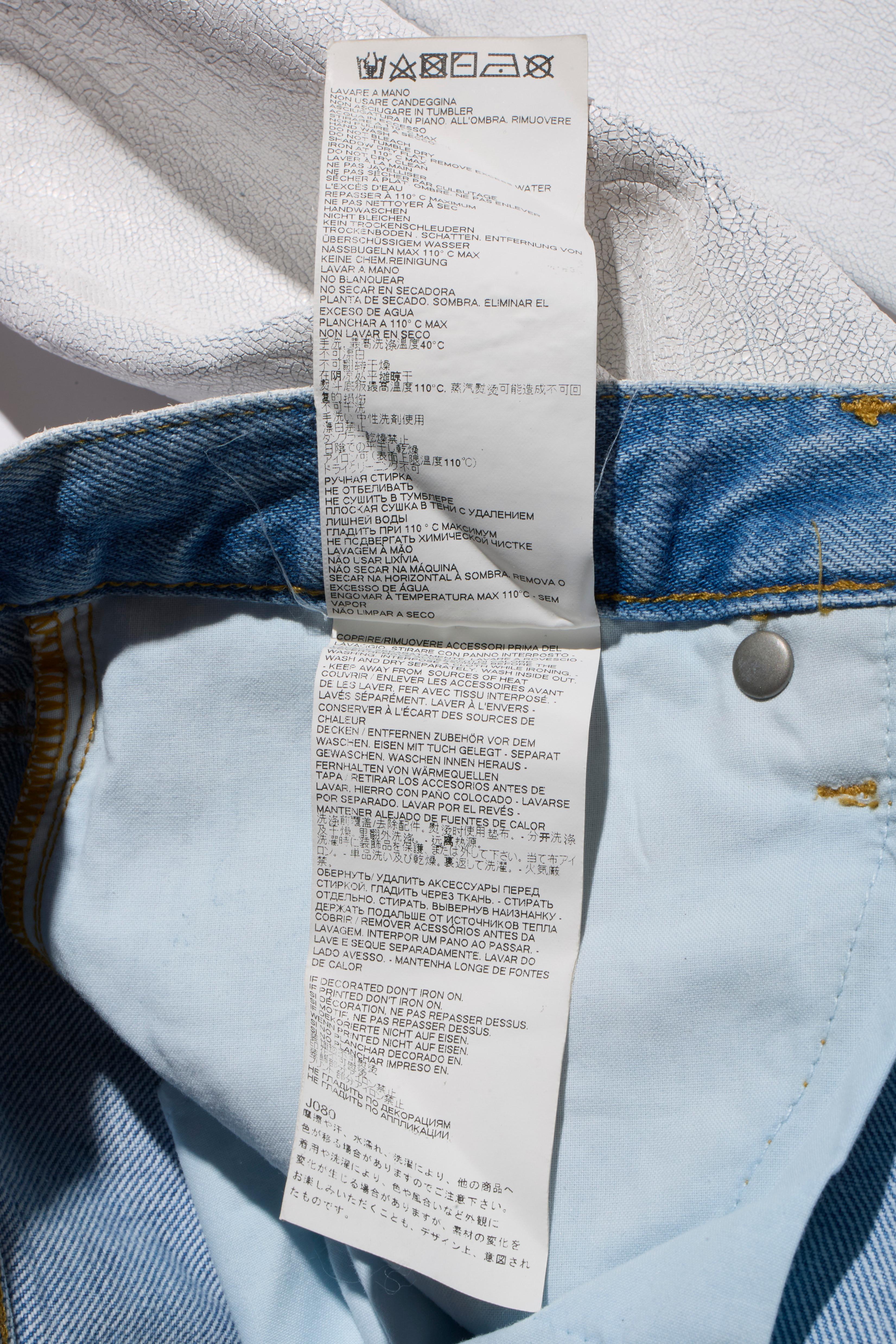 Maison Margiela SS21 Pantalon en jean peint Italian Avant Garde Jeans en vente 5