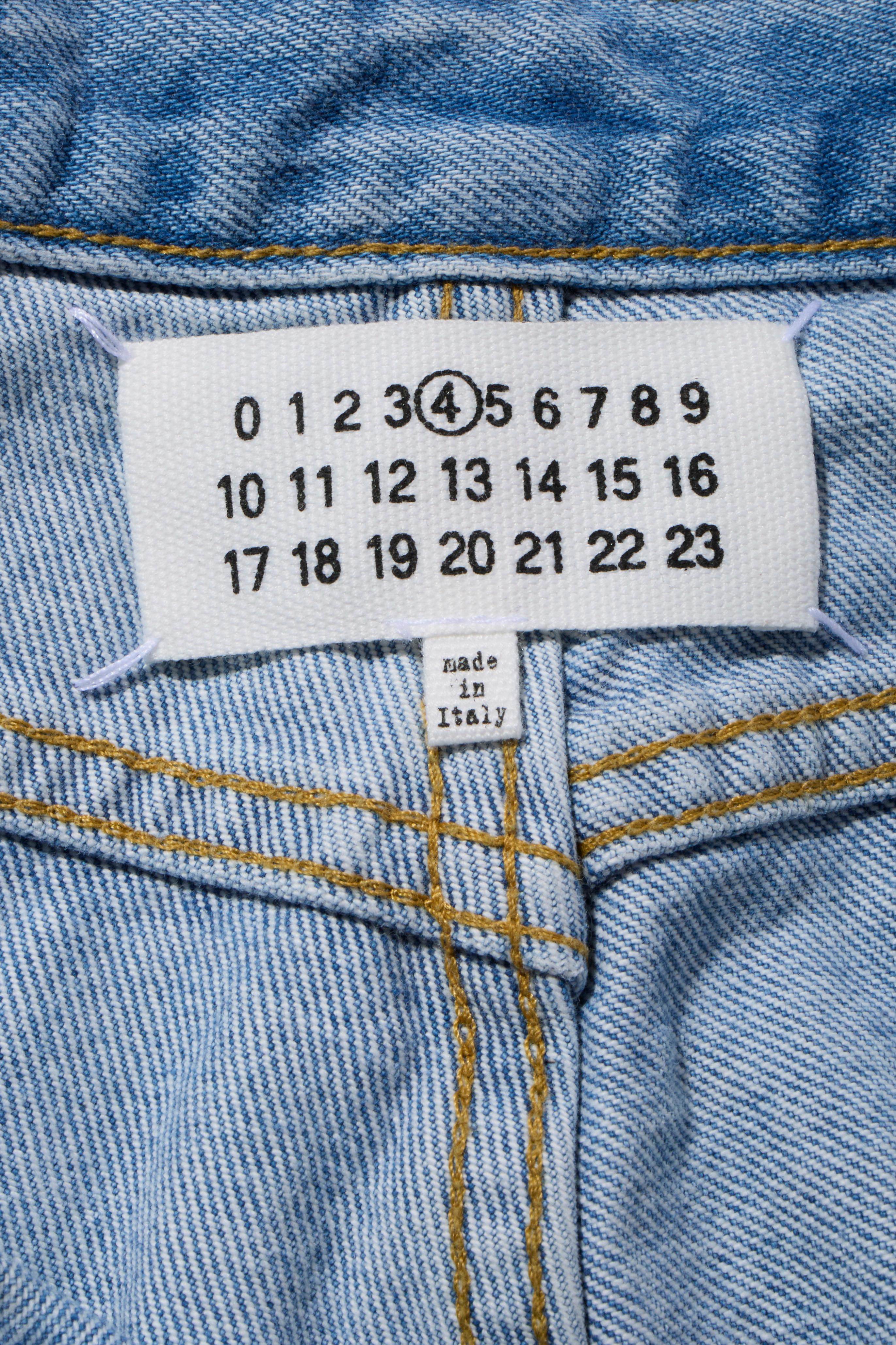 Maison Margiela SS21 Pantalon en jean peint Italian Avant Garde Jeans en vente 3