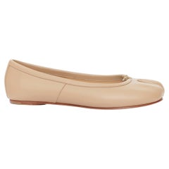 MAISON MARGIELA Tabi  Ballerines en cuir nappa souple couleur nude, à bout fendu, taille 37,5 (EU)