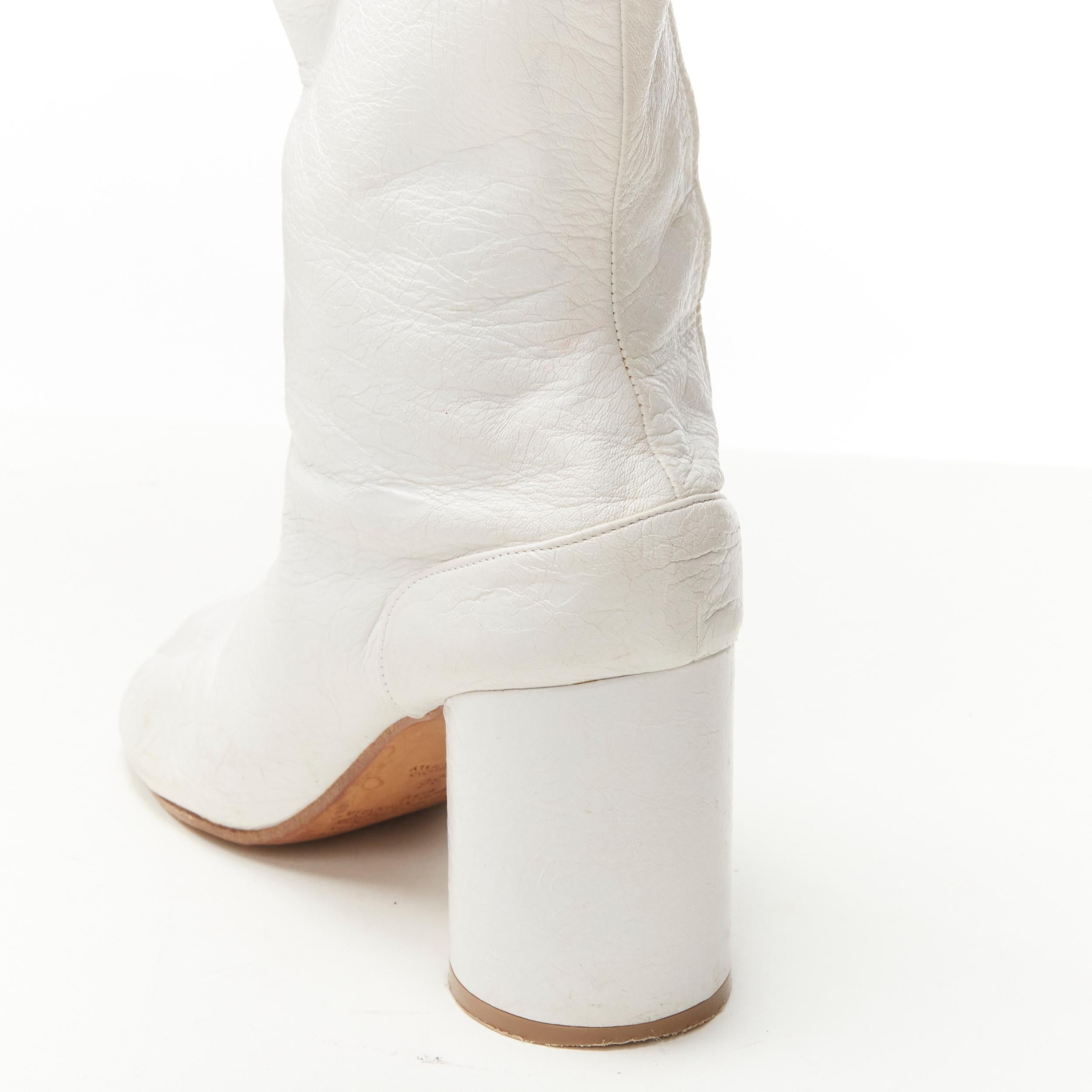 MAISON MARGIELA TAbi white crinkled leather cone heel ankle boot EU36 In Good Condition In Hong Kong, NT