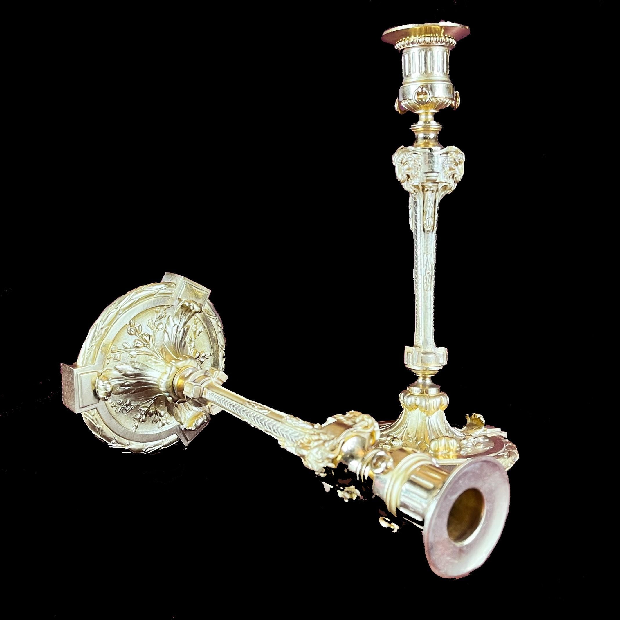 Louis XVI Maison Marnyhac - Pair Of Candlesticks - Gilt & Chiseled Bronze - 19th Century For Sale