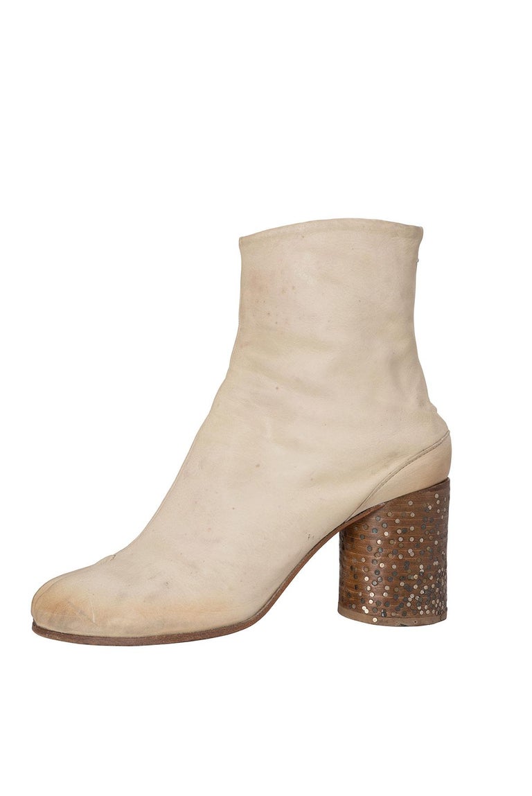 Chaussures Maison Margiela Tabi Mary Jane - Taille 39 IT, Couleur Sandstorm, Neuf Avec Boîte