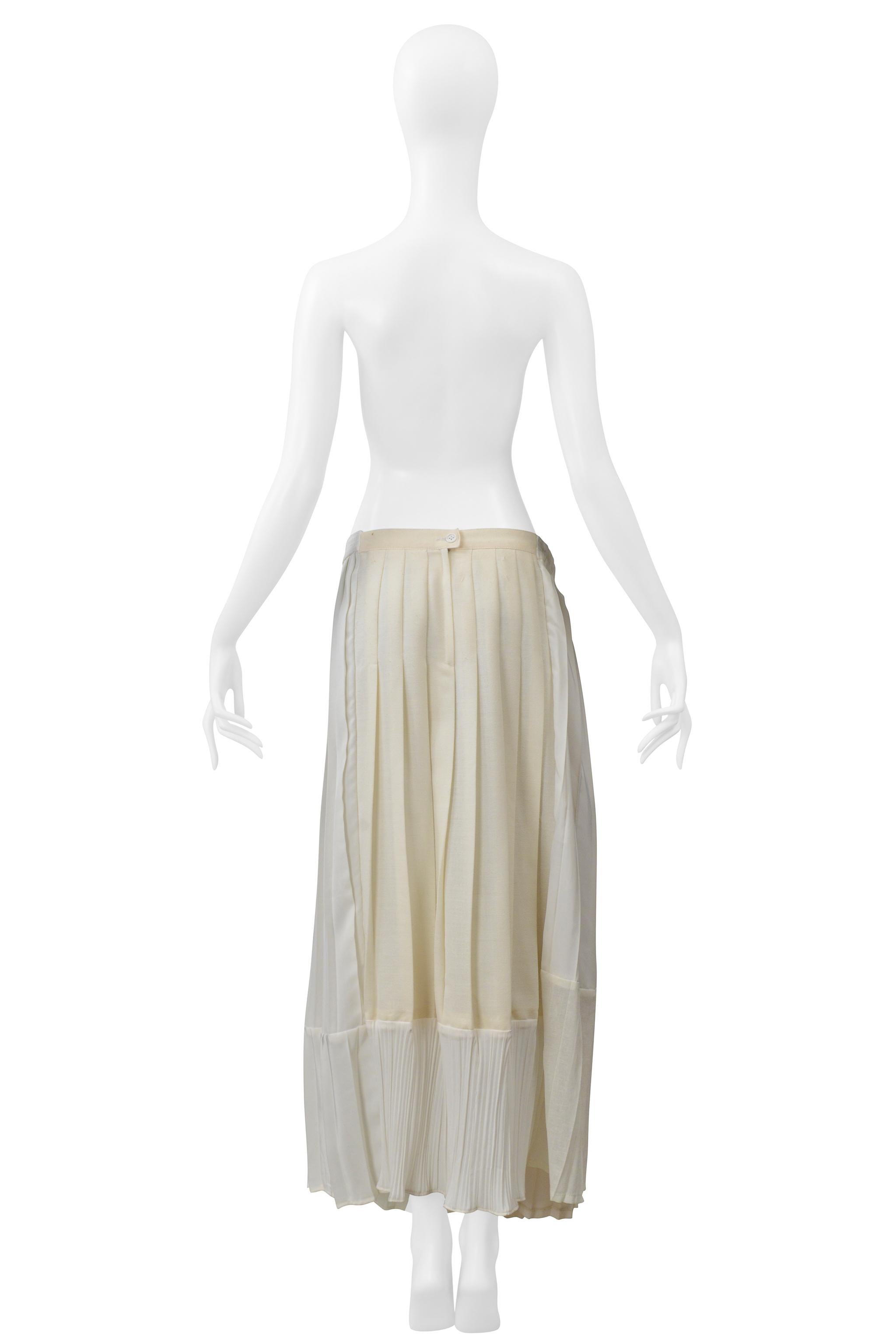 Maison Martin Margiela Artisanal OffWhite Pleated Skirt W/Vintage Panels SS 2000 For Sale 2