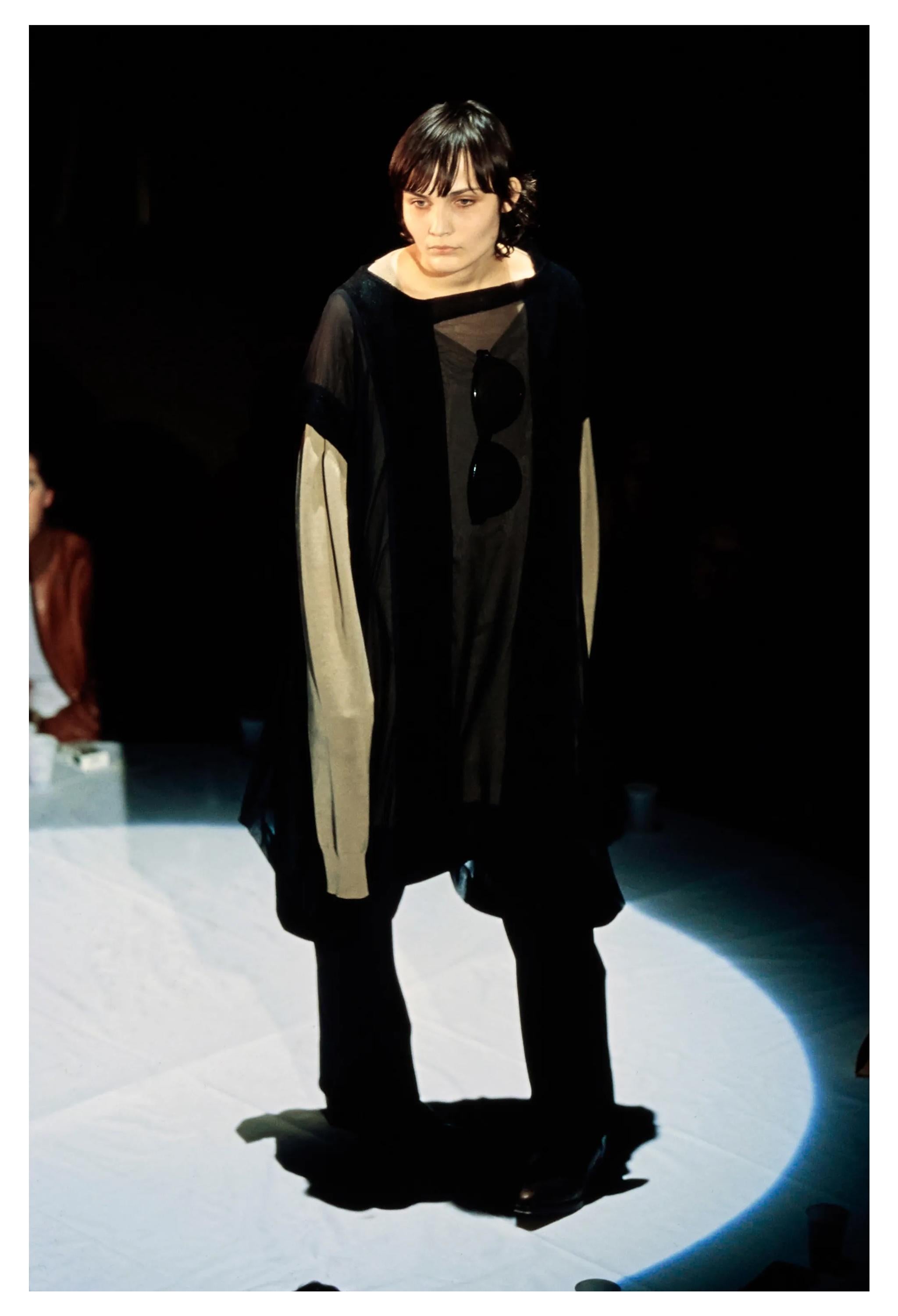 Maison Martin Margiela Artisanal Robe noire surdimensionnée avec empiècements transparents 2000 en vente 2