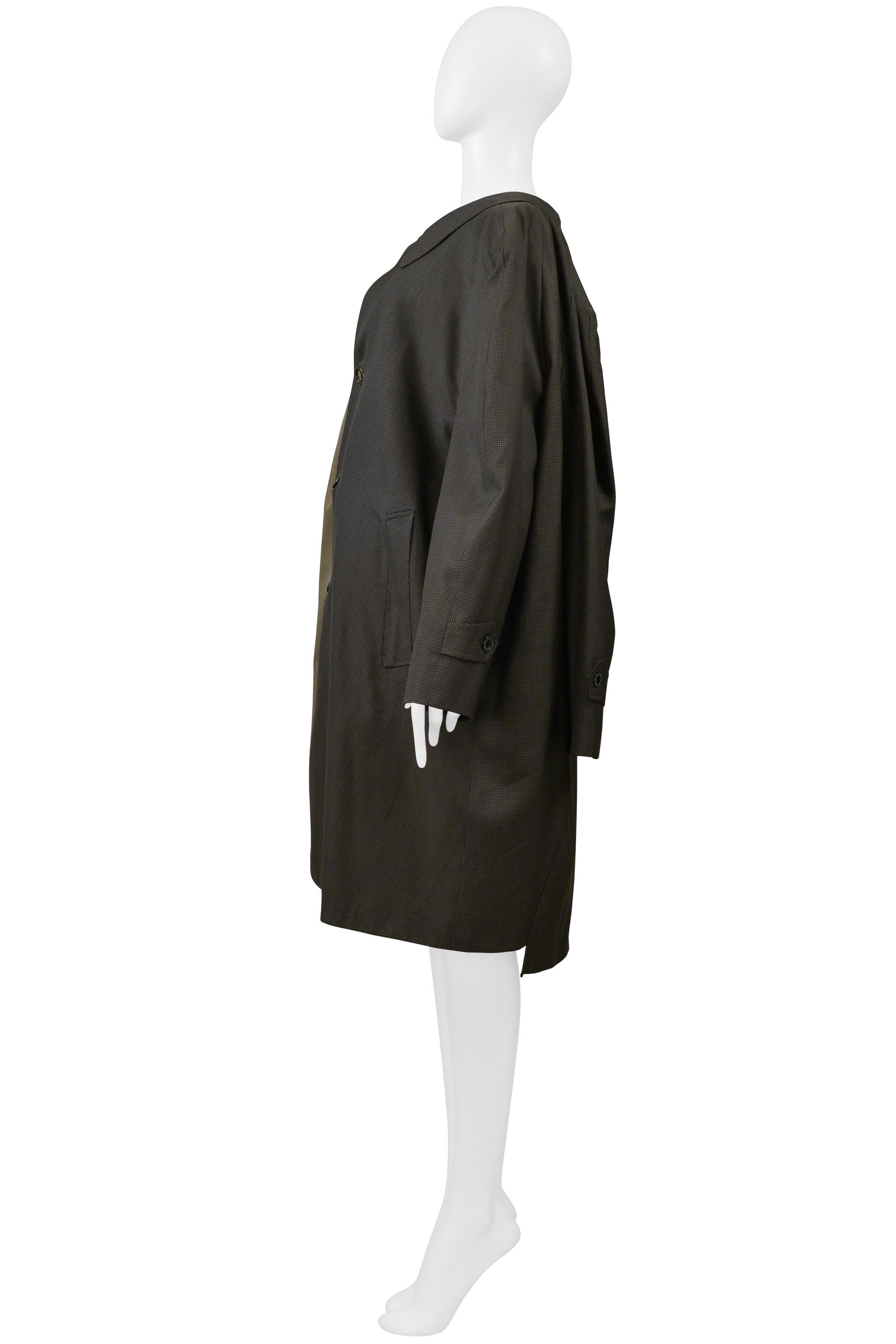 Maison Martin Margiela Artisanal Reconstructed Dust Coat Aw 2002-2003 en vente 2