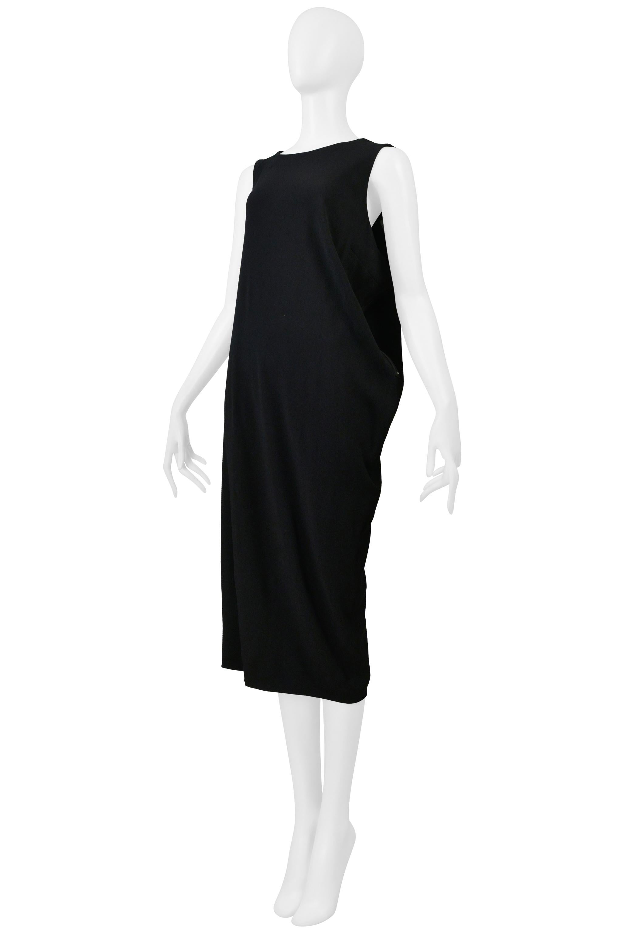 Maison Martin Margiela Schwarzes Asymmetrisches Seidenkleid 2000 Damen im Angebot