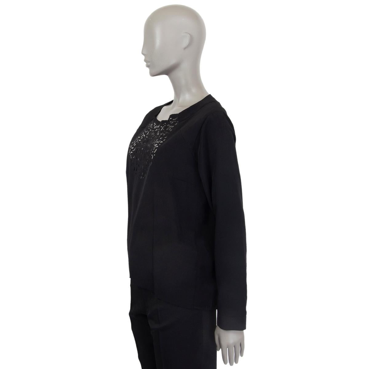 MAISON MARTIN MARGIELA black polyester CUT OUT Blouse Shirt 42 L In Excellent Condition For Sale In Zürich, CH
