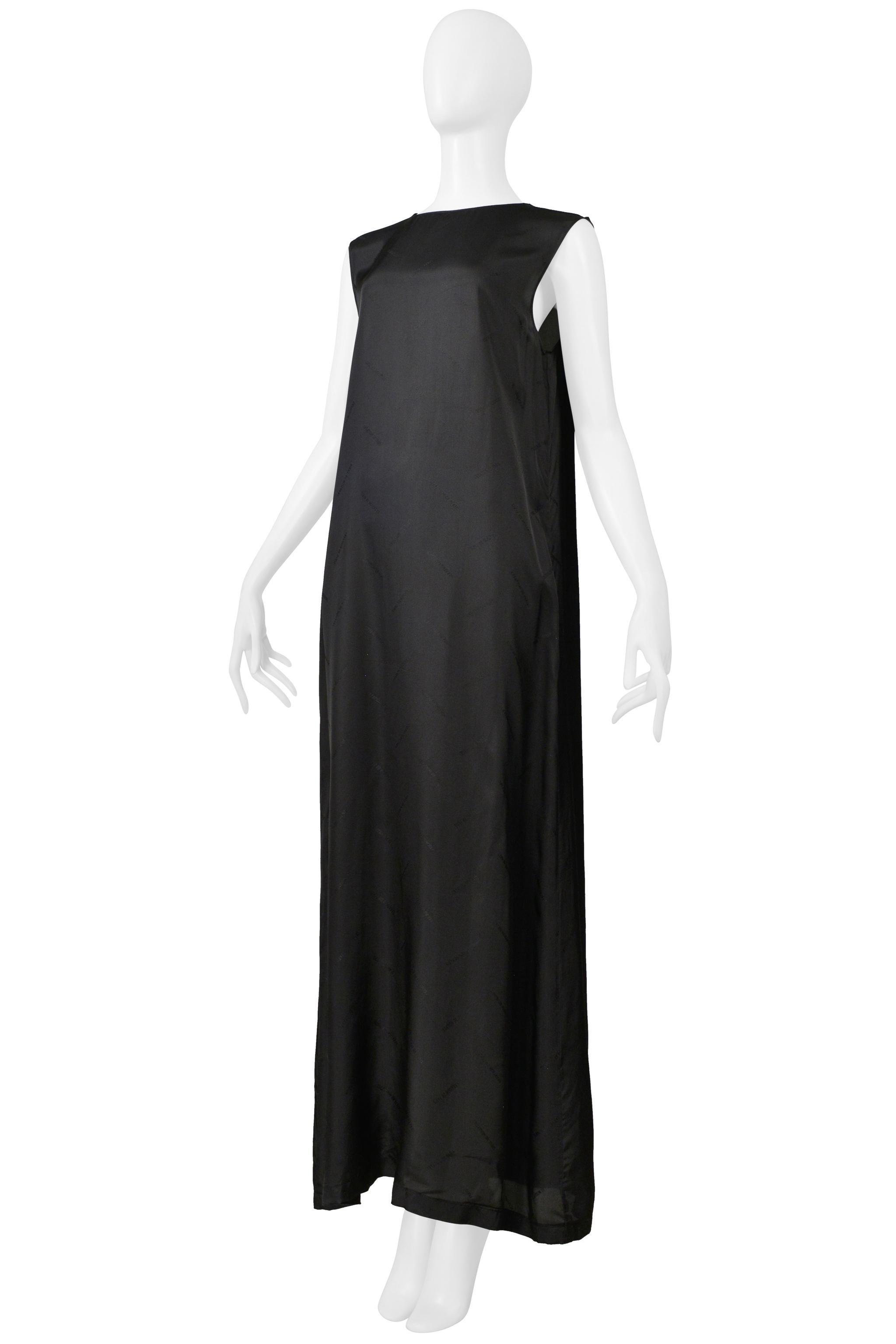 Noir Maison Martin Margiela Robe noire sans manches en doublure Bemberg Cir. 2000 en vente