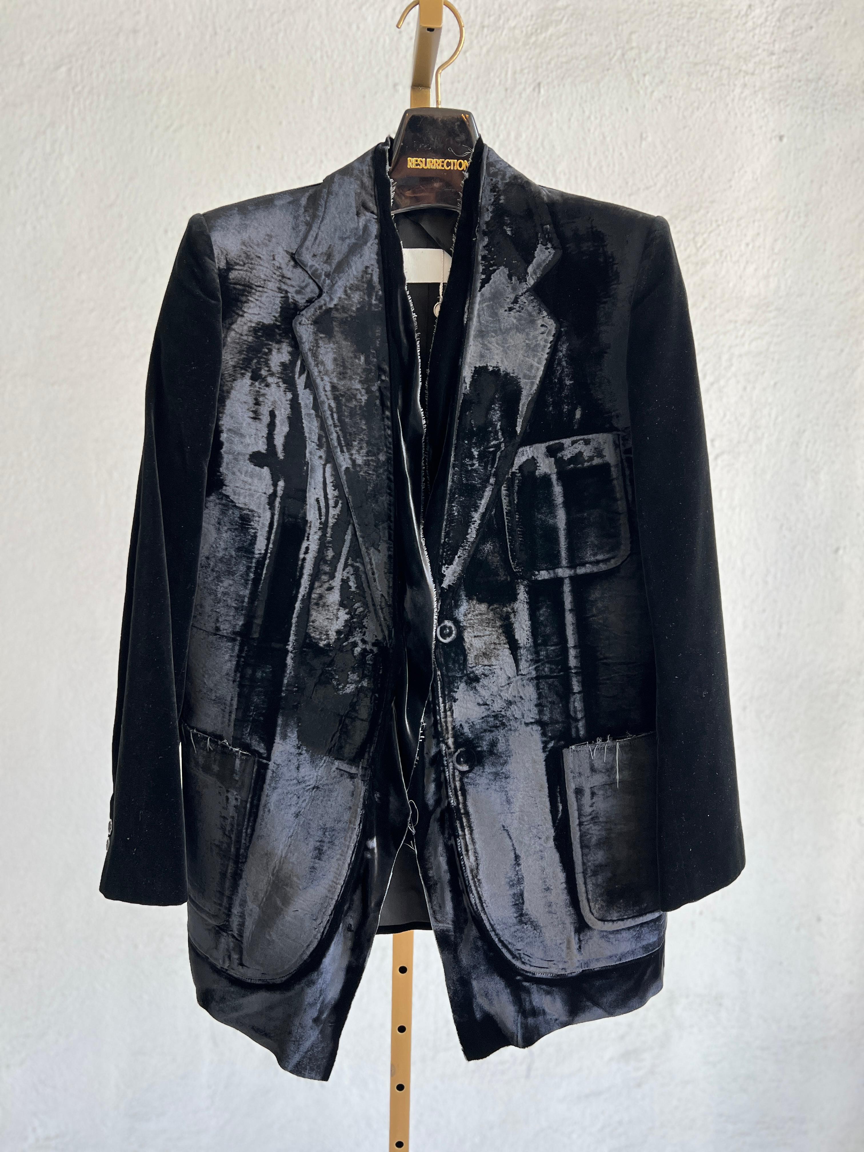 Maison Martin Margiela Flache Jacke aus schwarzem Samt, dekonstruiert 2000 (Schwarz) im Angebot