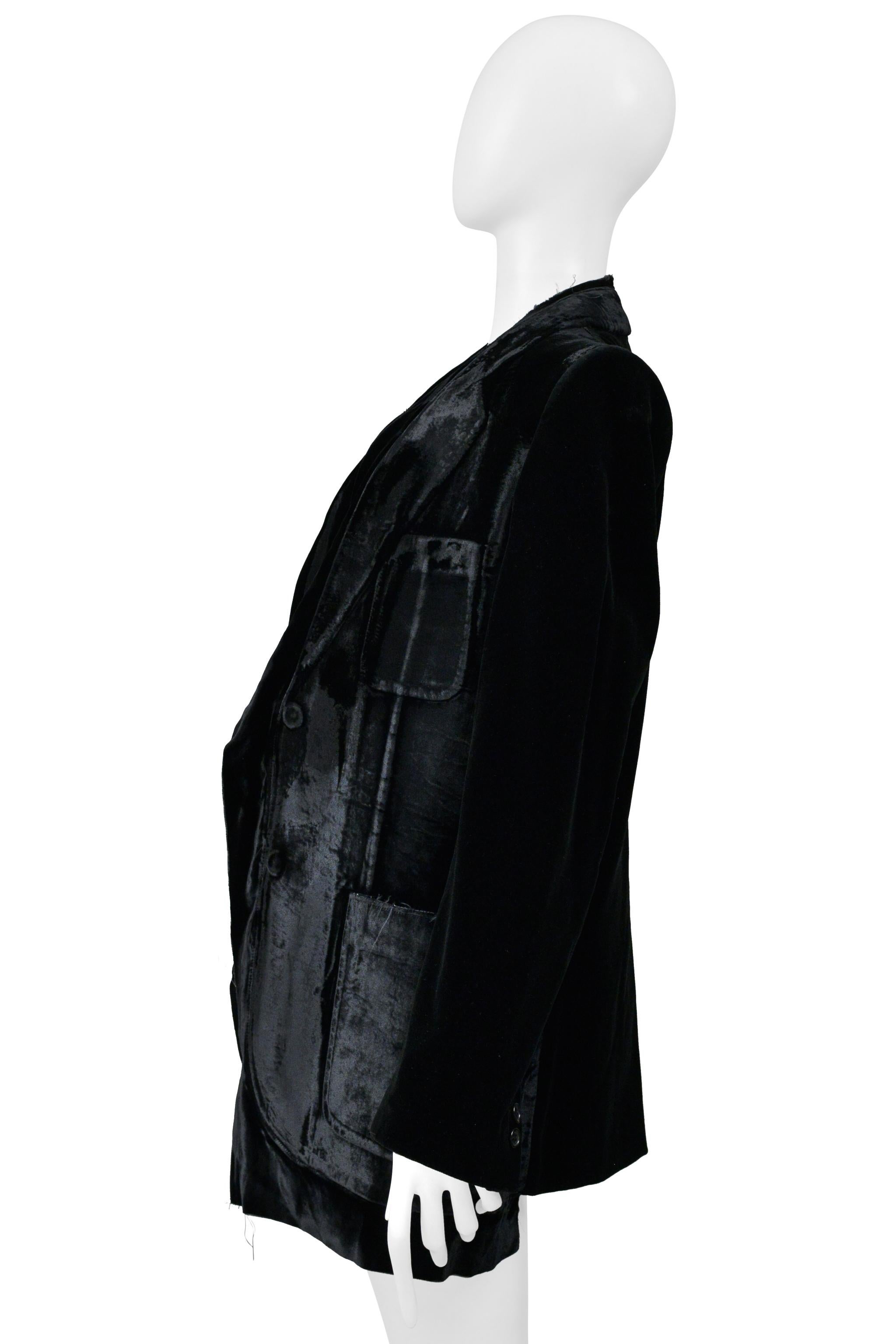 Maison Martin Margiela Flache Jacke aus schwarzem Samt, dekonstruiert 2000 im Angebot 1