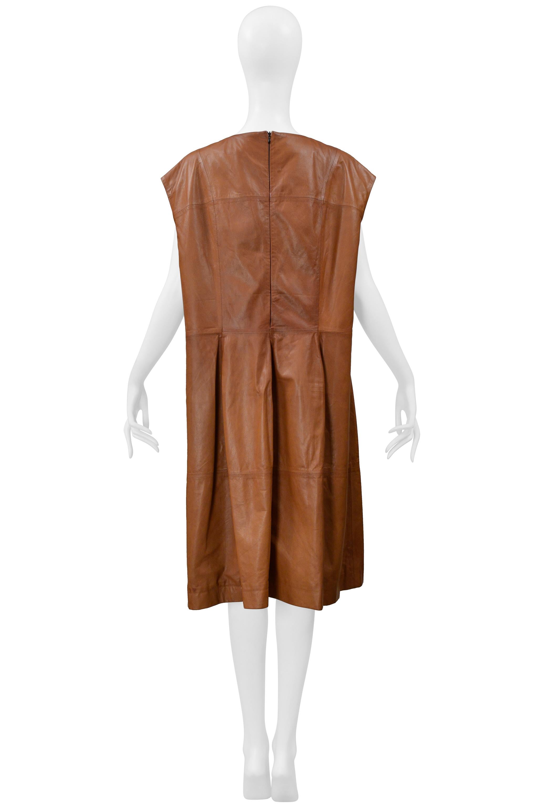 Maison Martin Margiela - Robe oversize en cuir marron 2001 en vente 6