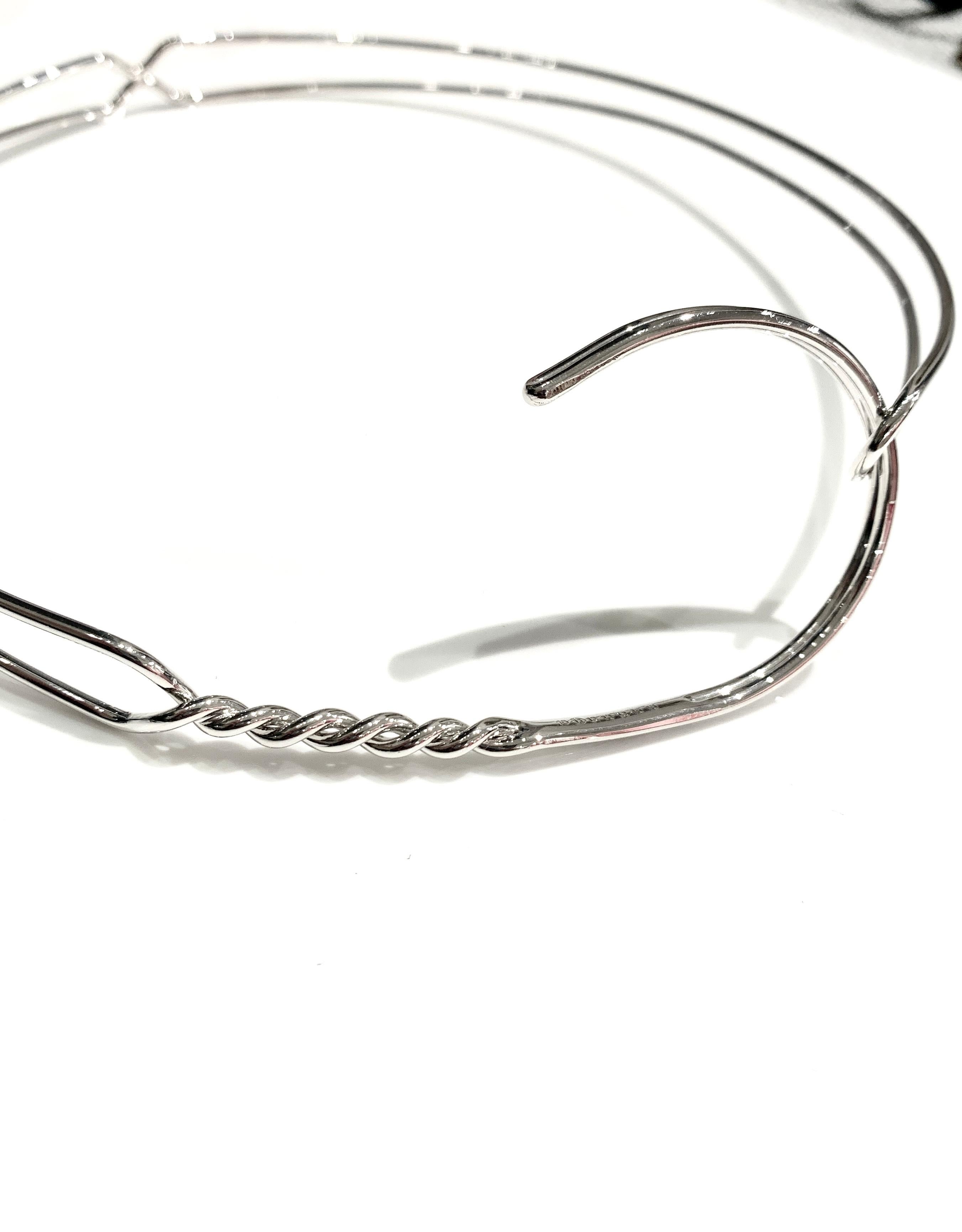 Femenino o masculino MAISON MARTIN MARGIELA collana metallica a forma di gruccia appendi abiti en venta