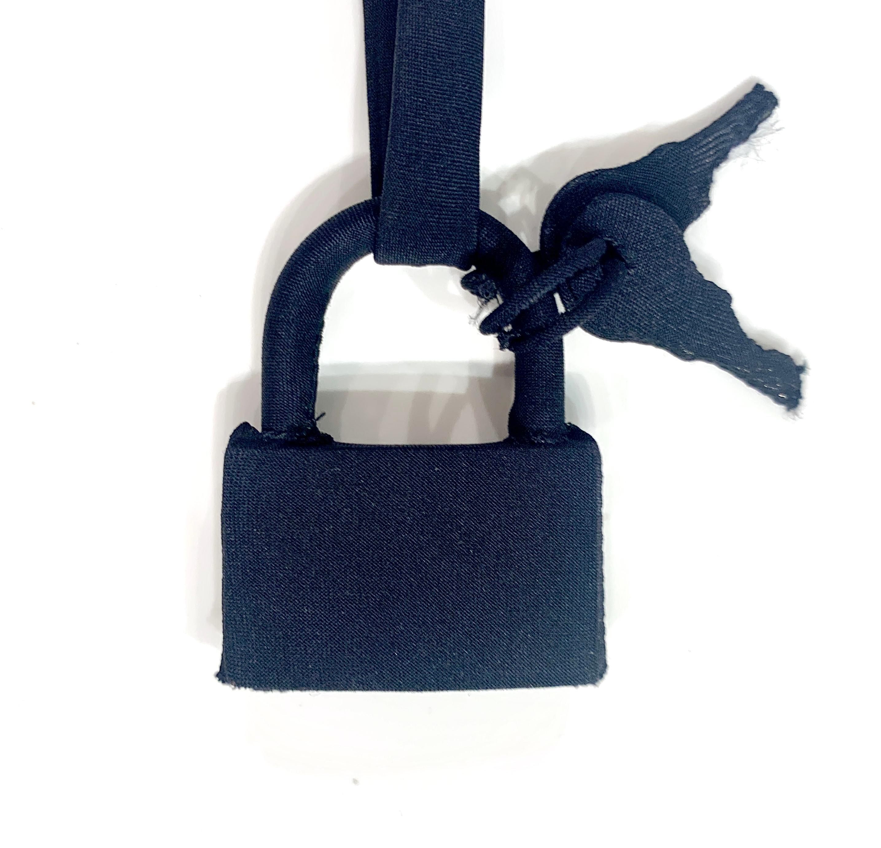Maison Martin Margiela - Collier doublé de tissu AW 2007 en vente 2