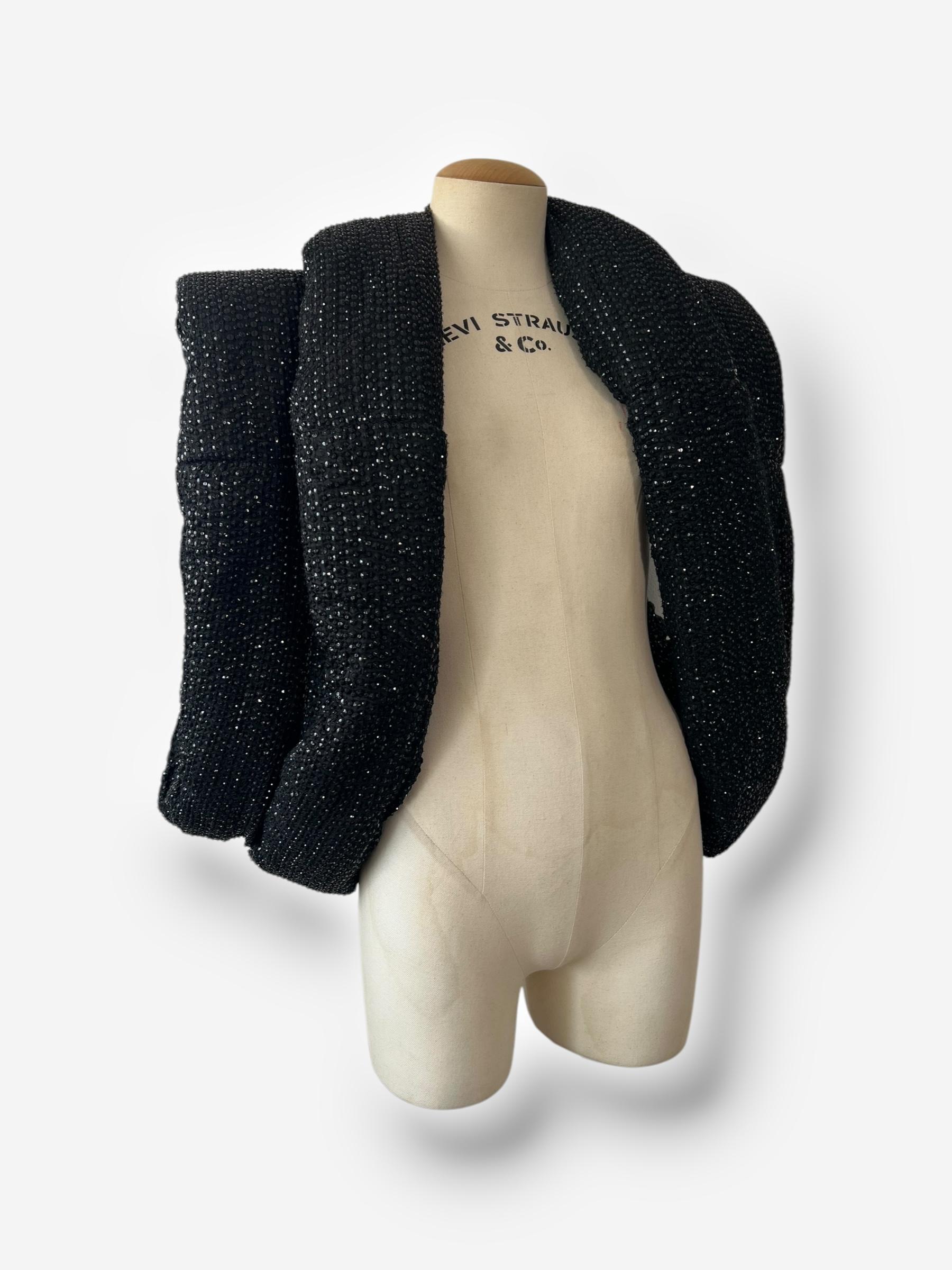 Chaqueta de lentejuelas esculturales Maison Martin Margiela Otoño/Invierno 2007 Negro en venta
