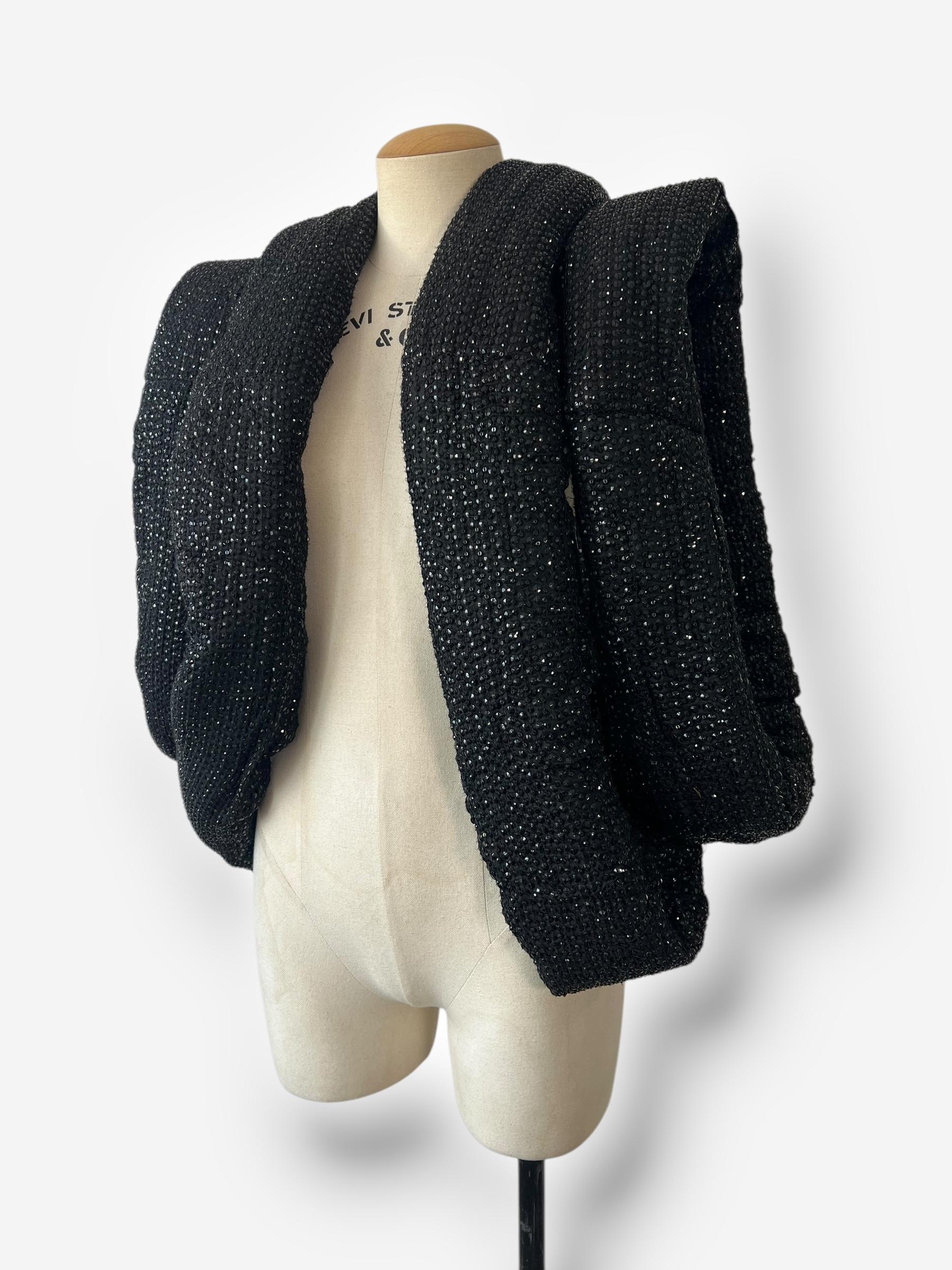 Chaqueta de lentejuelas esculturales Maison Martin Margiela Otoño/Invierno 2007 en venta 1