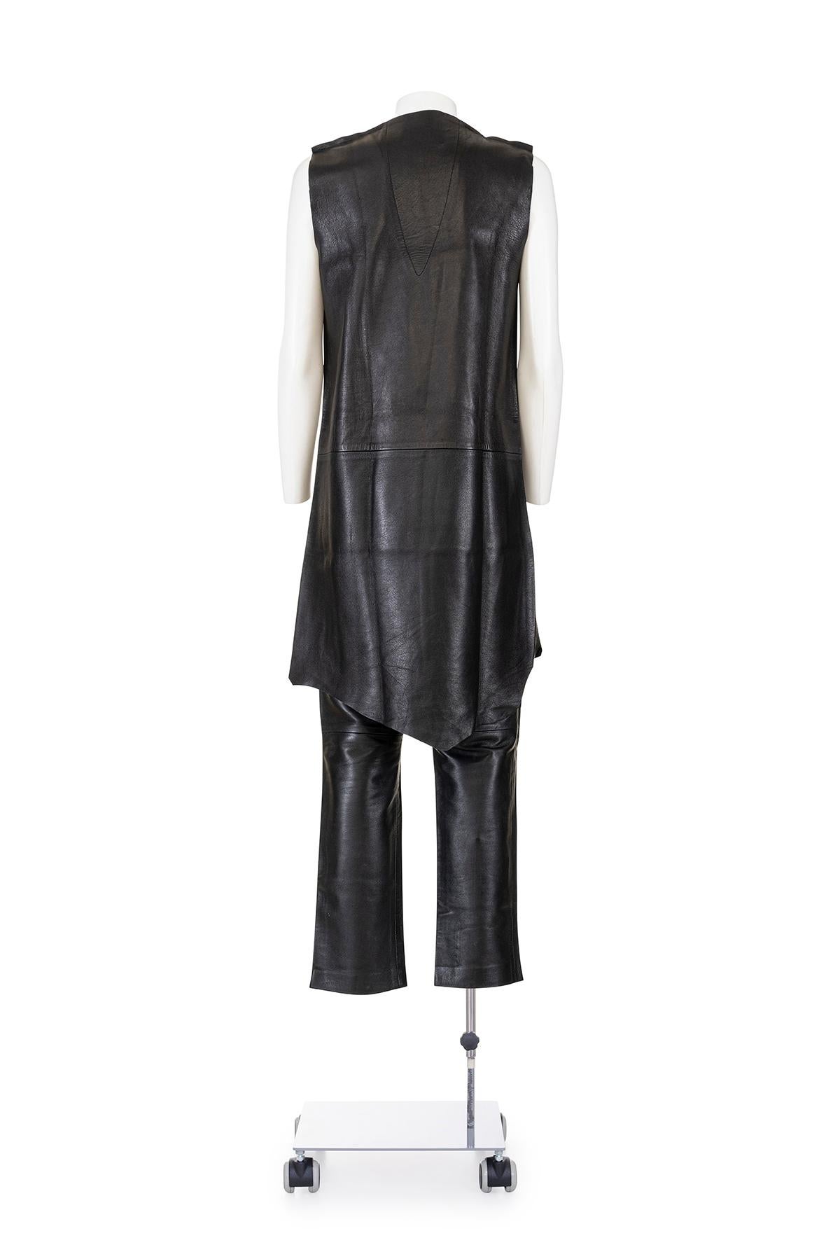 Black MAISON MARTIN MARGIELA FW 96 Iconic and rare leather ensemble in vendita