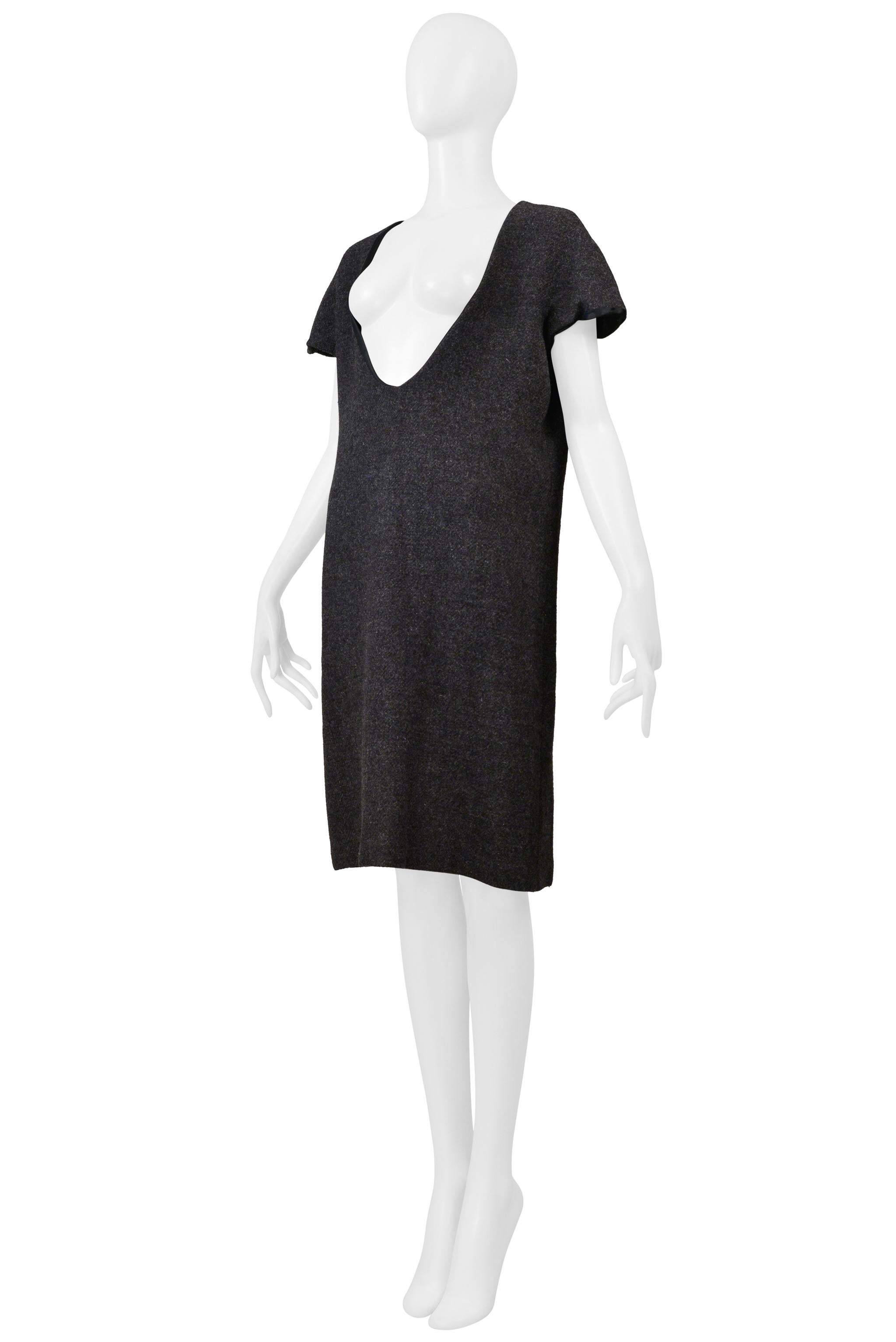 Grigio Maison Martin Margiela Vestito in lana grigio con scollo ampio A/I 2000 in vendita