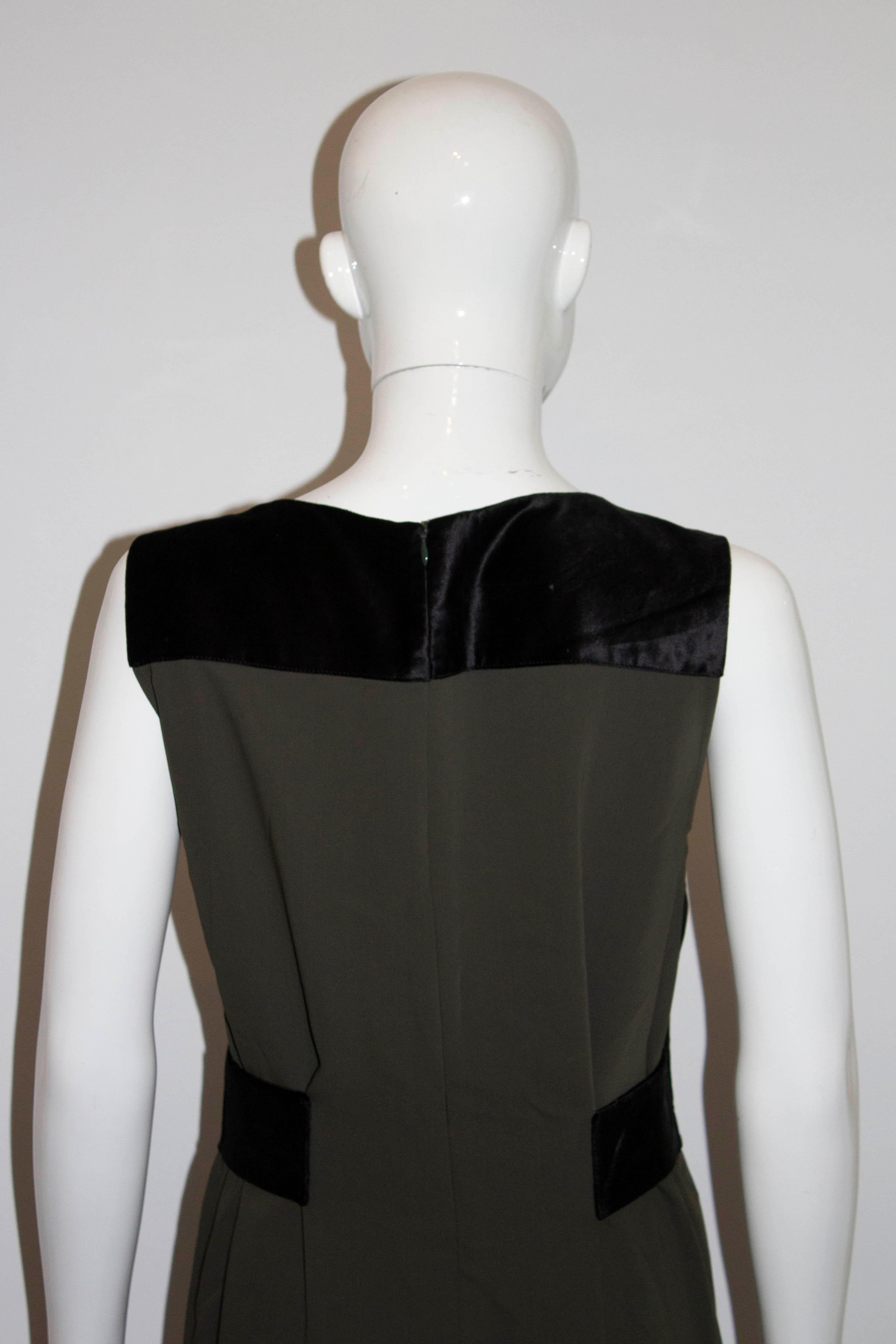 Maison Martin Margiela MM6 Vestido caqui y negro en Excelente estado para la venta en London, GB