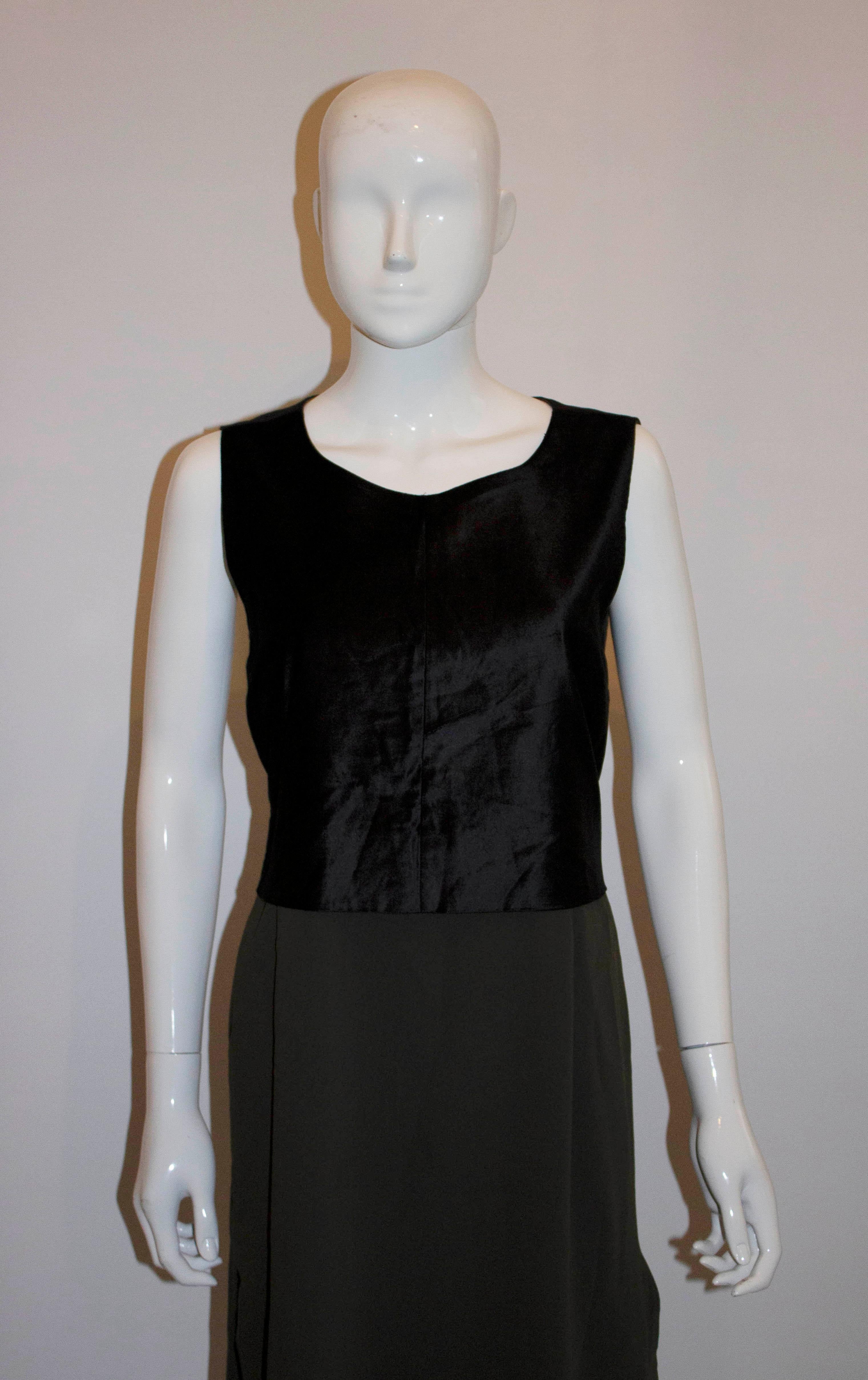 Maison Martin Margiela MM6 Khaki and Black Dress In Excellent Condition For Sale In London, GB